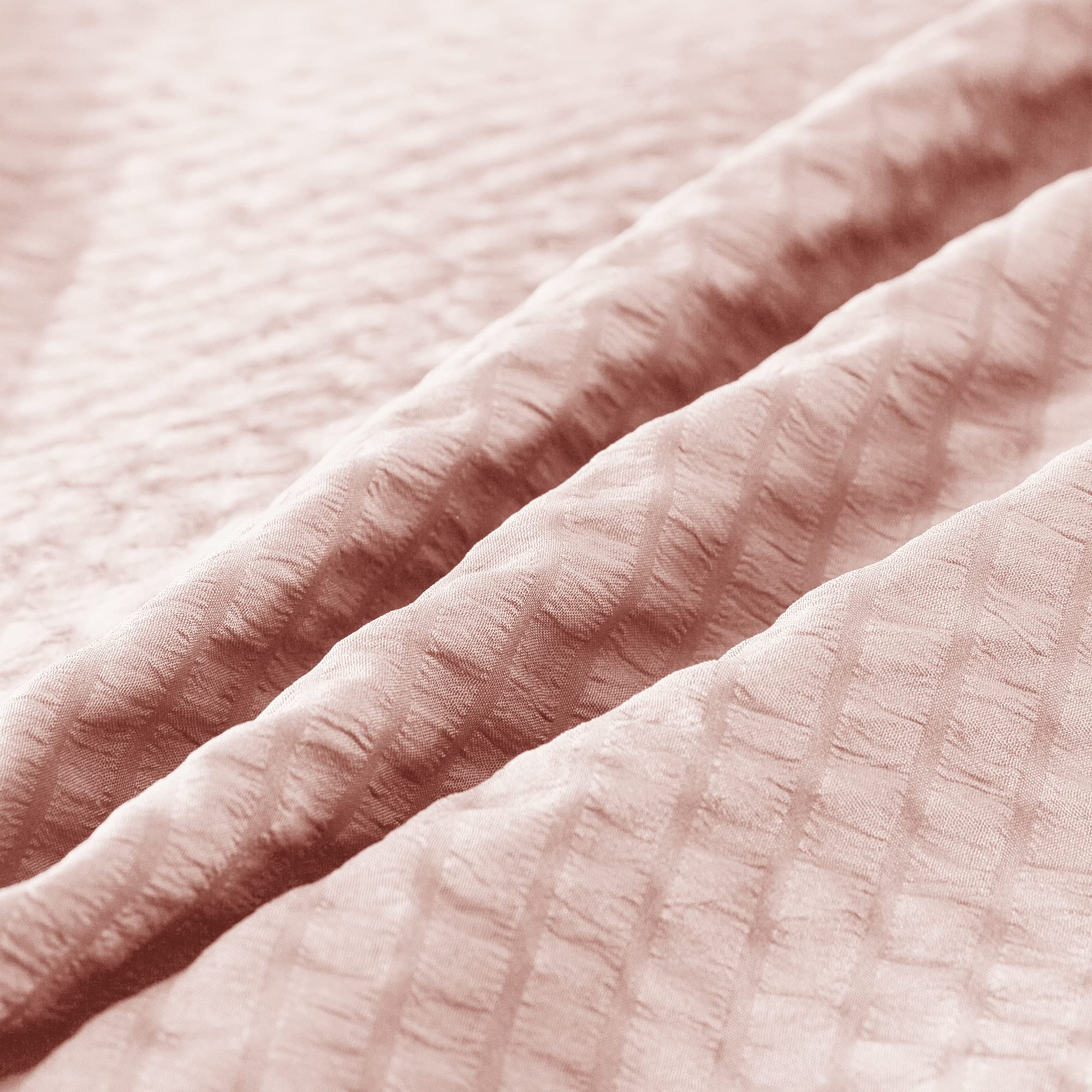 KASENTEX 3-Piece Down Alternative Comforter Set with Duvet Cover & Pillow Shams | Hypoallergenic Reversible Luxury Bedding | Soft Fluffy Twin Size in Pink | Machine Washable for Easy Care | Perfect for Guest Rooms, Dorm Beds & Cozy Bedroom Retreats