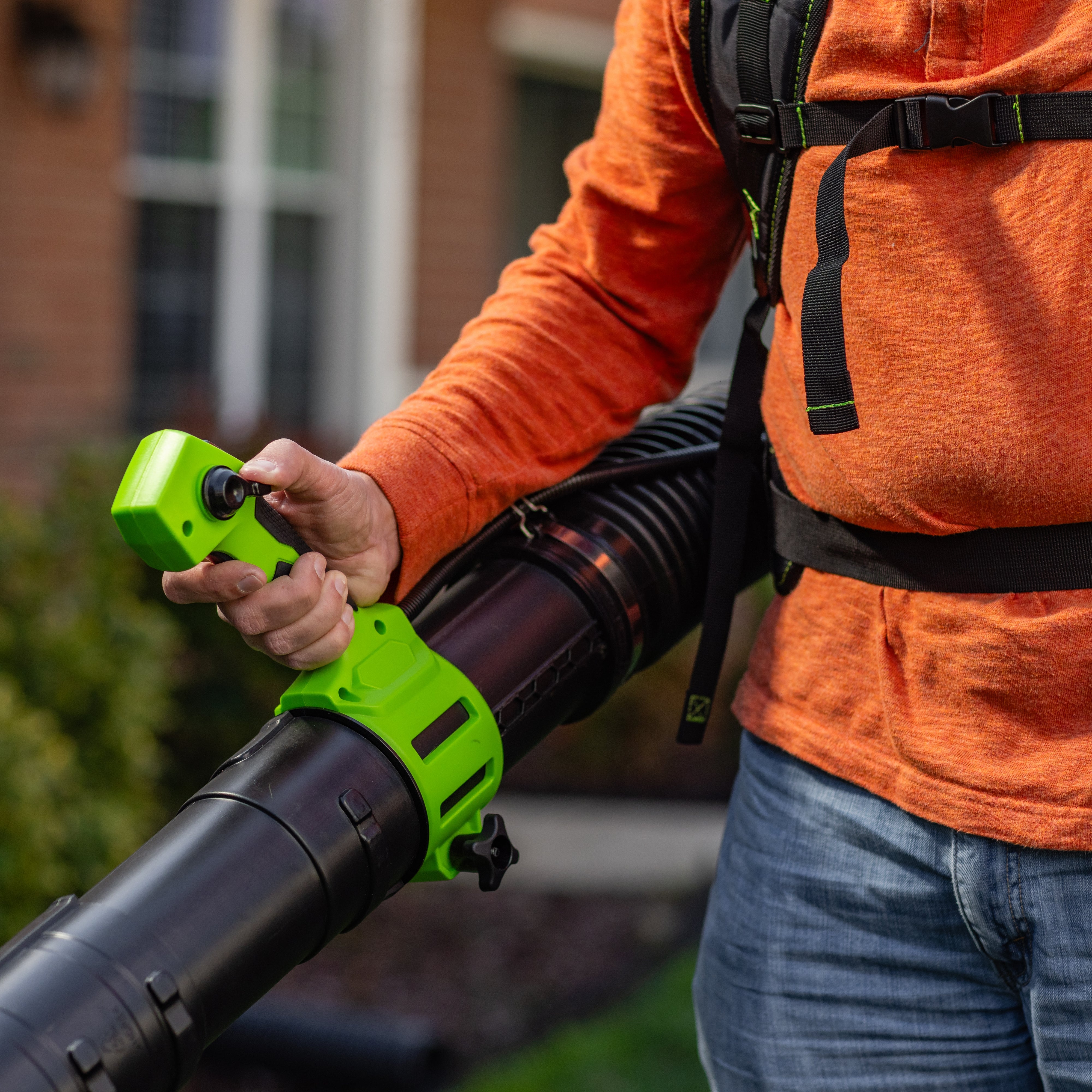80V 800 CFM Cordless Battery Backpack Leaf Blower with 4.0Ah Battery & Fast Charger - Powerful Yard Cleanup for Leaves, Grass Clippings & Debris