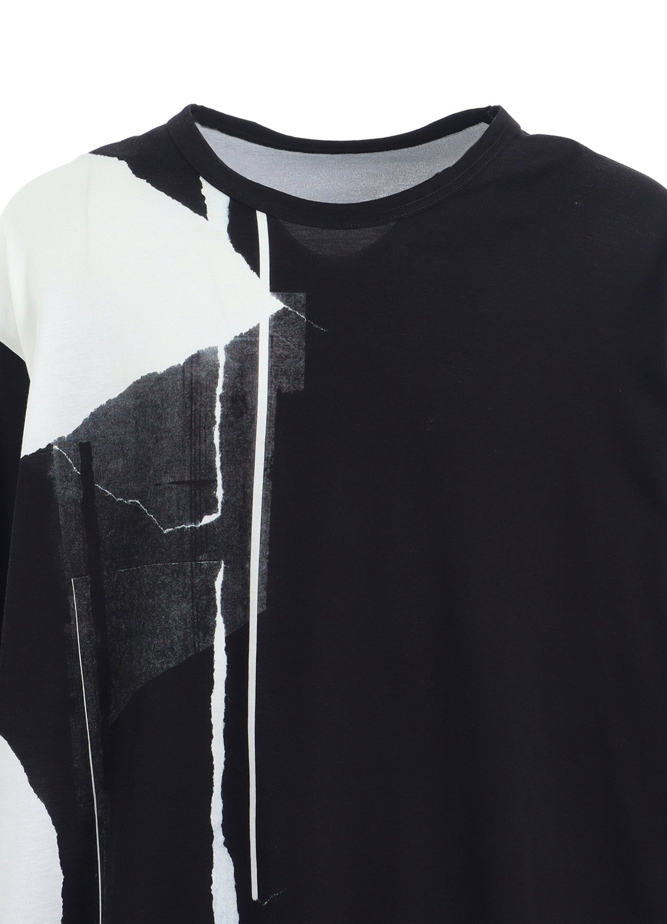 Soft Cotton Jersey T-Shirt with Torn Pattern Hem & Long Sleeves - Oversized Round Neck Jumbo Fit for Casual Wear & Street Style