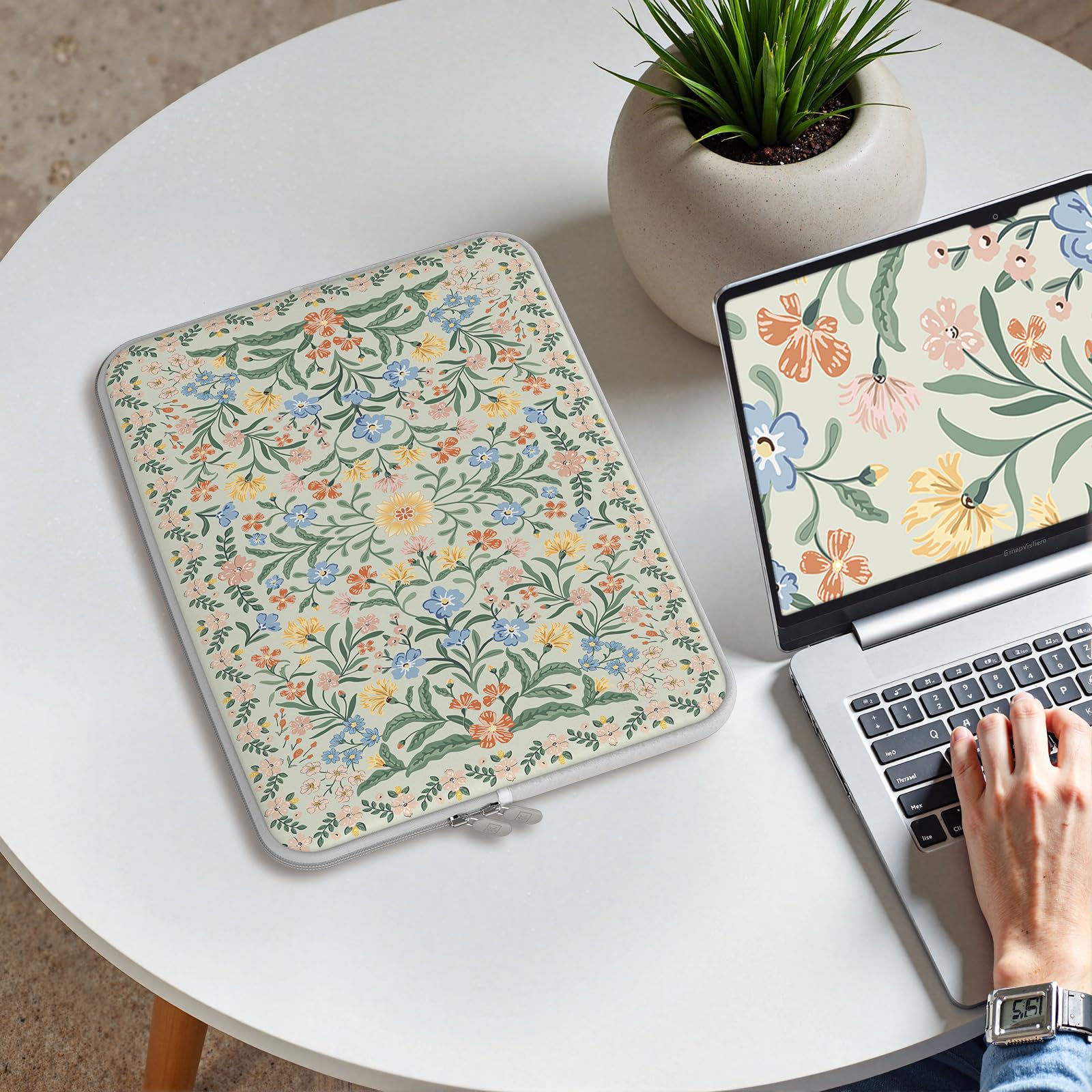 iCasso 13-14 Inch Laptop Sleeve for MacBook Air/Pro, Chromebook & HP - Slim Protective Travel Case with Green Boho Floral Design | Perfect for Work, School & Commuting