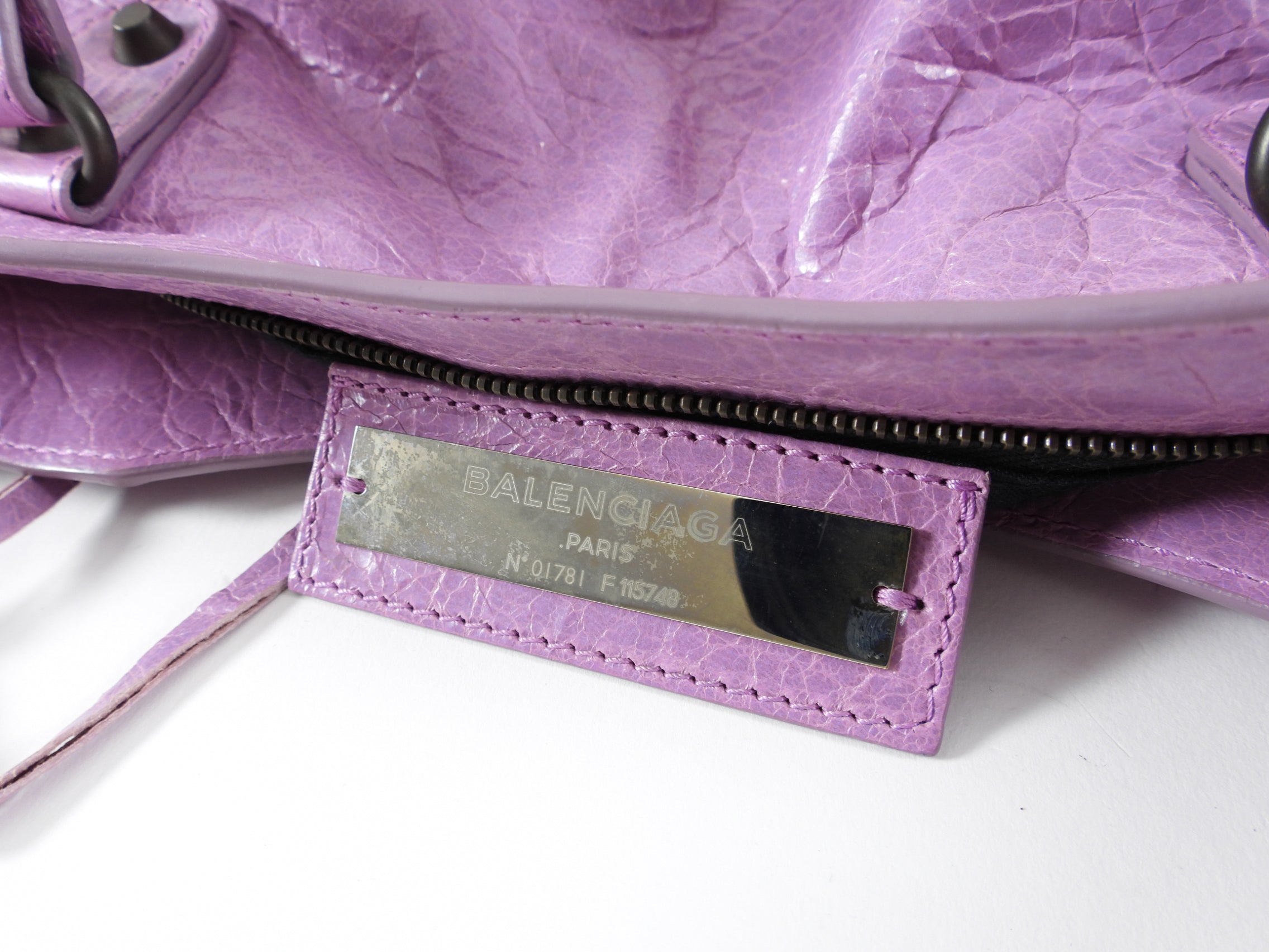 Balenciaga Classic City Medium Lambskin Handbag in Lilac Purple - Luxury Designer Shoulder Bag for Women, Perfect for Everyday Use & Special Occasions