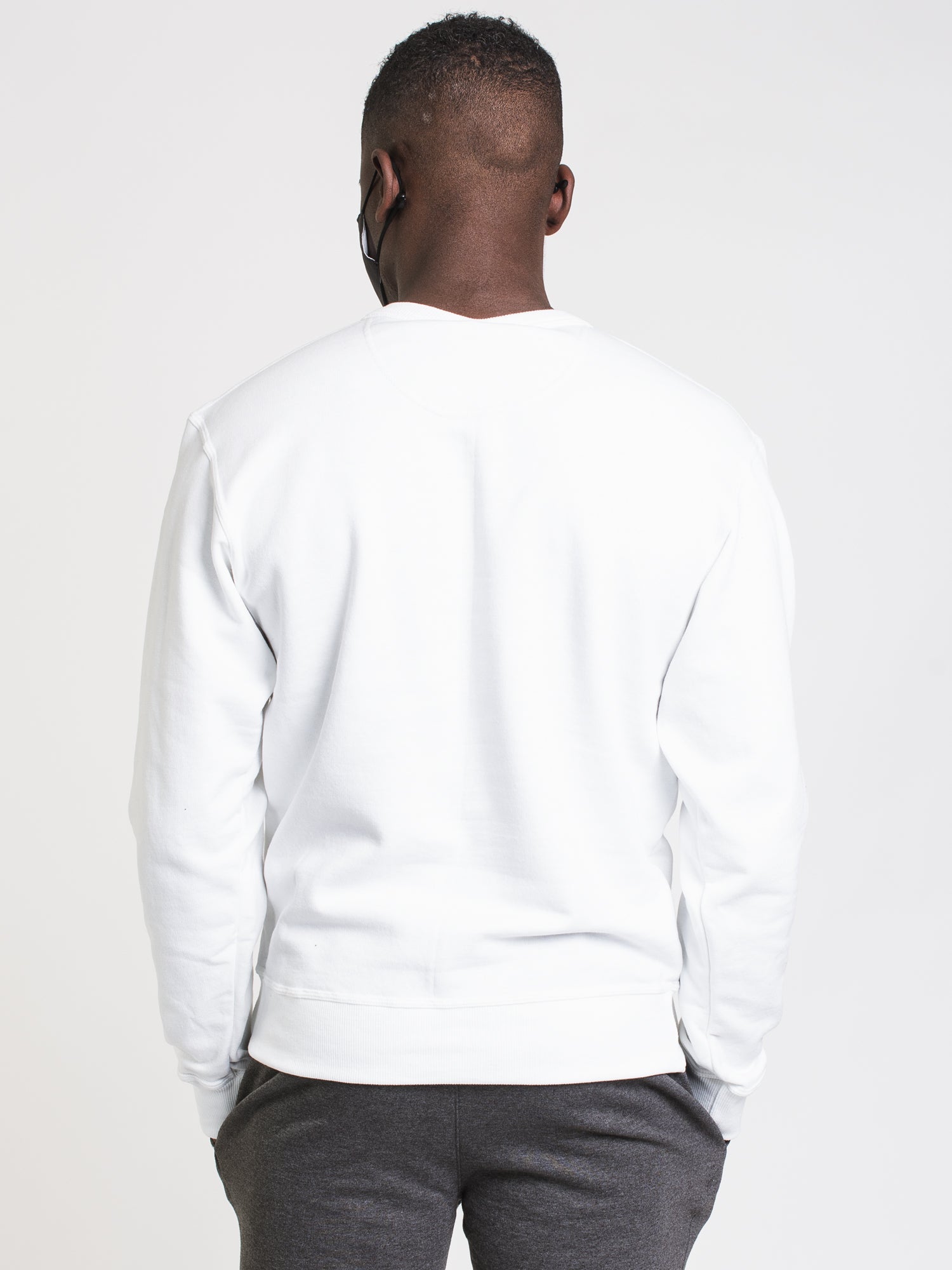 Champion Powerblend Graphic Crew Sweatshirt - Soft & Comfortable Cotton Blend for Men & Women - Perfect for Casual Wear, Gym & Outdoor Activities