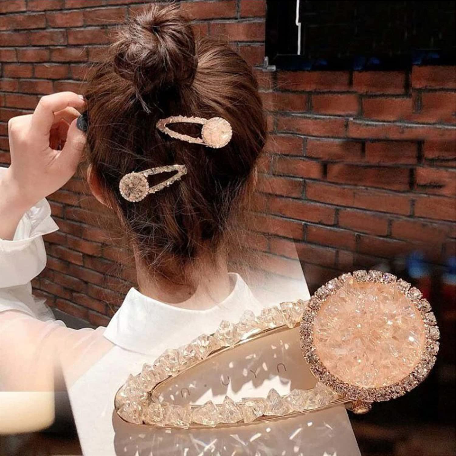 Blubby 5-Piece Starfish Hair Clips Set - Pearl & Rhinestone Korean Style Hair Accessories for Women & Girls | Perfect for Parties, Weddings, and Everyday Wear
