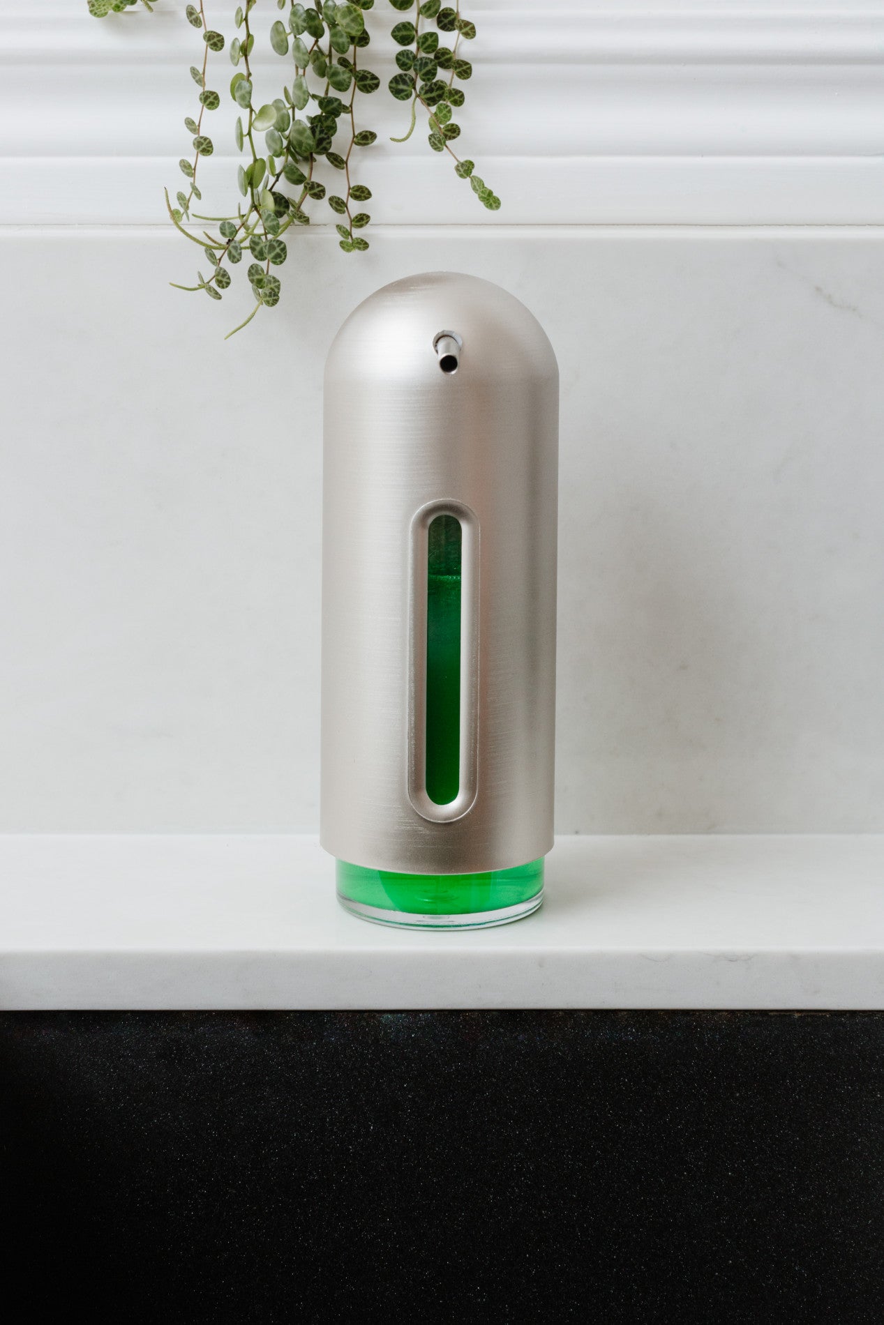 Penguin Shaped Soap Dispenser - Cute Animal-Themed Bathroom Decor for Kids & Adults - Perfect for Home, Kitchen, and Bathroom Use