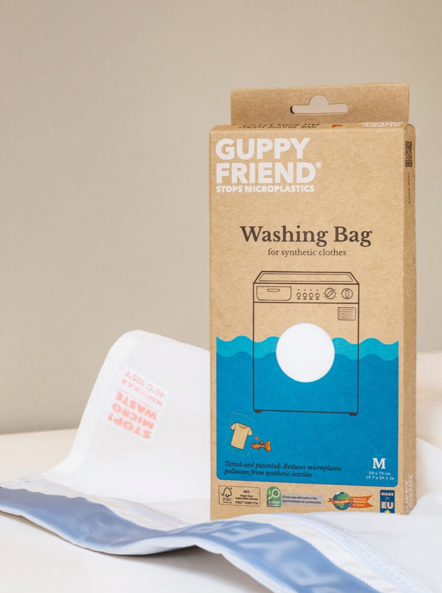 Guppyfriend Microplastic Filtering Laundry Bag - Eco-Friendly Washing Bag for Delicates & Synthetic Fabrics | Reduce Microfiber Pollution in Washing Machines for Activewear, Swimwear & Gym Clothes