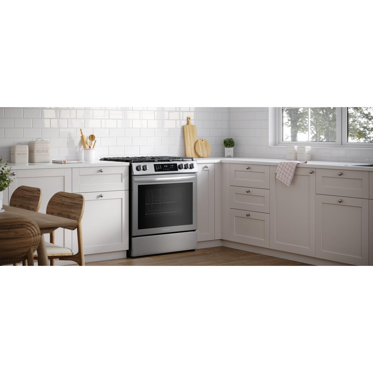 30 Inch Frigidaire FCFG3083AS Freestanding Gas Range - Perfect for Home Kitchens & Cooking Enthusiasts