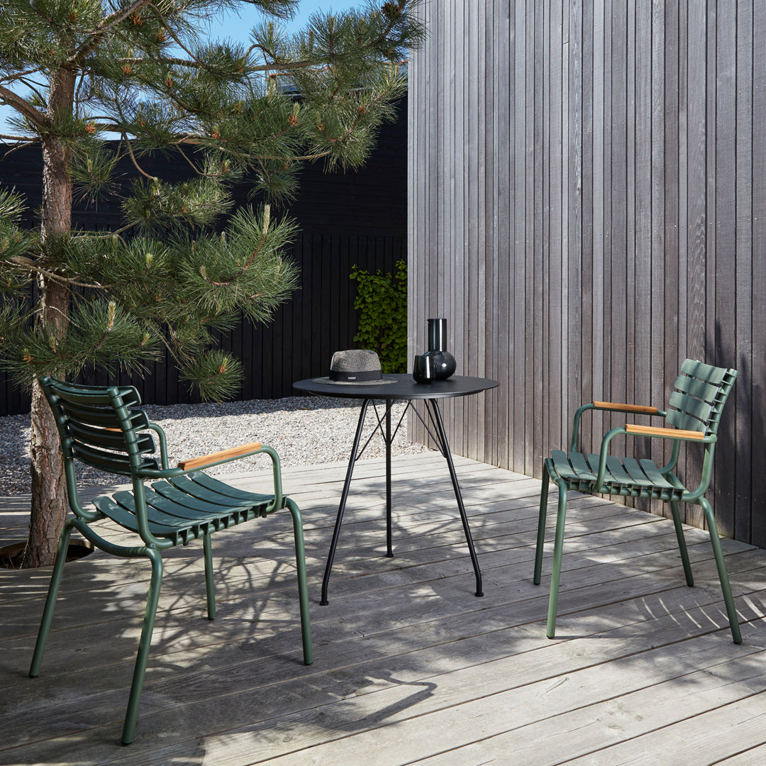 Circular Outdoor Cafe Table - Weather-Resistant Patio Dining Set for Garden, Backyard & Restaurant Use - Perfect for Al Fresco Dining & Outdoor Entertaining