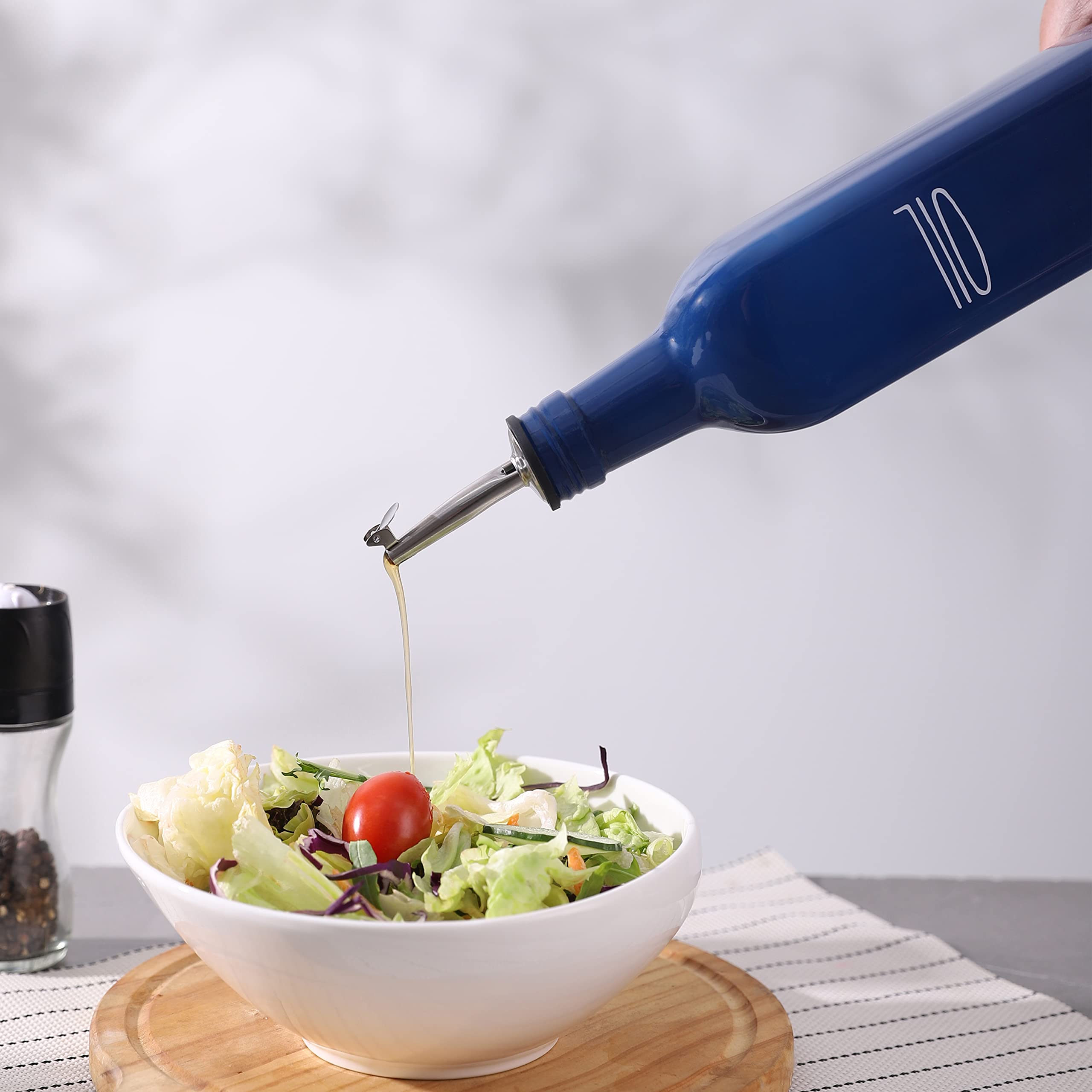 17oz Glass Olive Oil Dispenser Bottle with Pour Spout - Navy Blue Farmhouse Kitchen Decor Set for Cooking, Salad Dressing & Baking (1 Bottle)