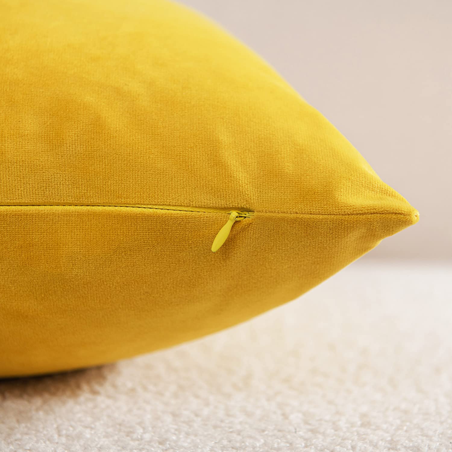 DEZENE 20x20 Inch Yellow Velvet Couch Pillow Covers - 2 Pack Soft Square Throw Pillow Cases for Farmhouse Decor | Perfect for Sofa, Bed & Living Room Accents
