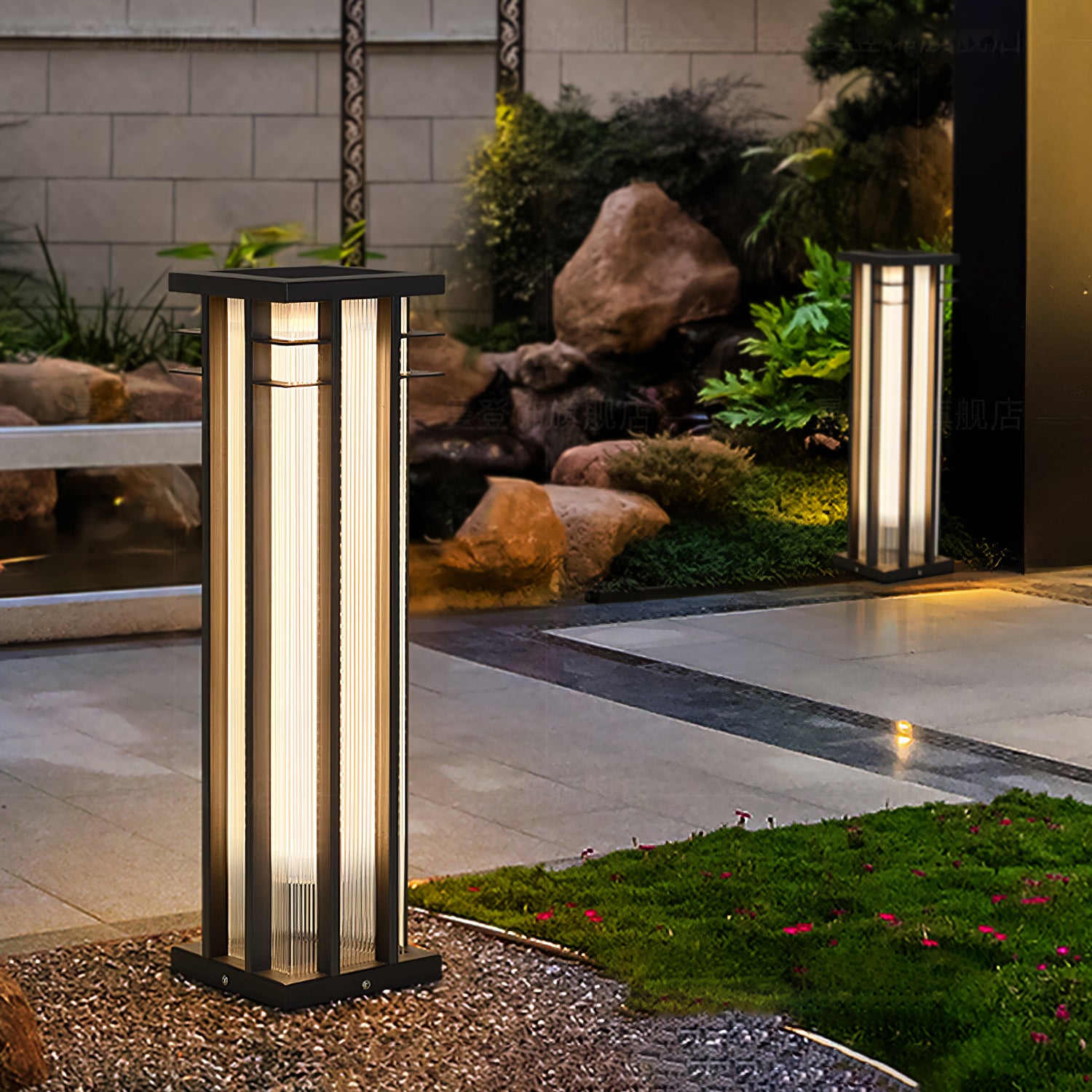 Double Axis Outdoor Post Lamp - Adjustable Solar Powered LED Light for Garden, Pathway, and Driveway Lighting