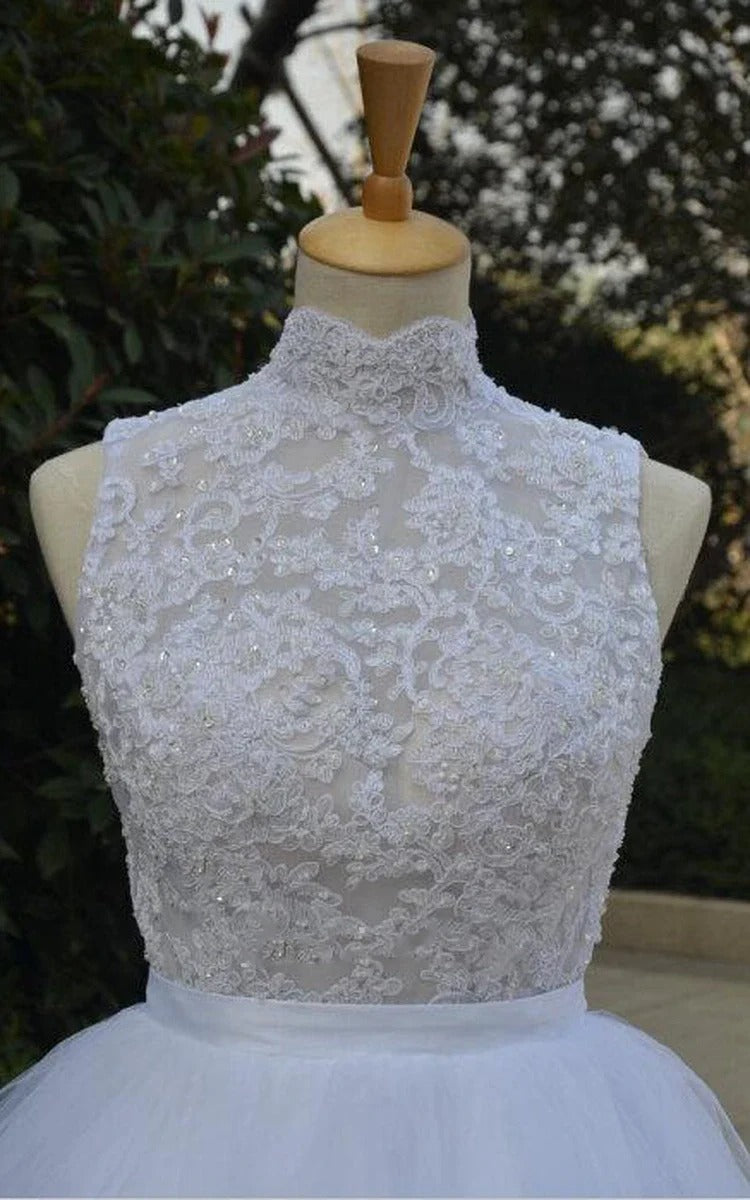 Elegant Knee-Length Lace Wedding Dress with High Neckline & Tulle Beading - Perfect for Beach Weddings, Vow Renewals & Romantic Photoshoots
