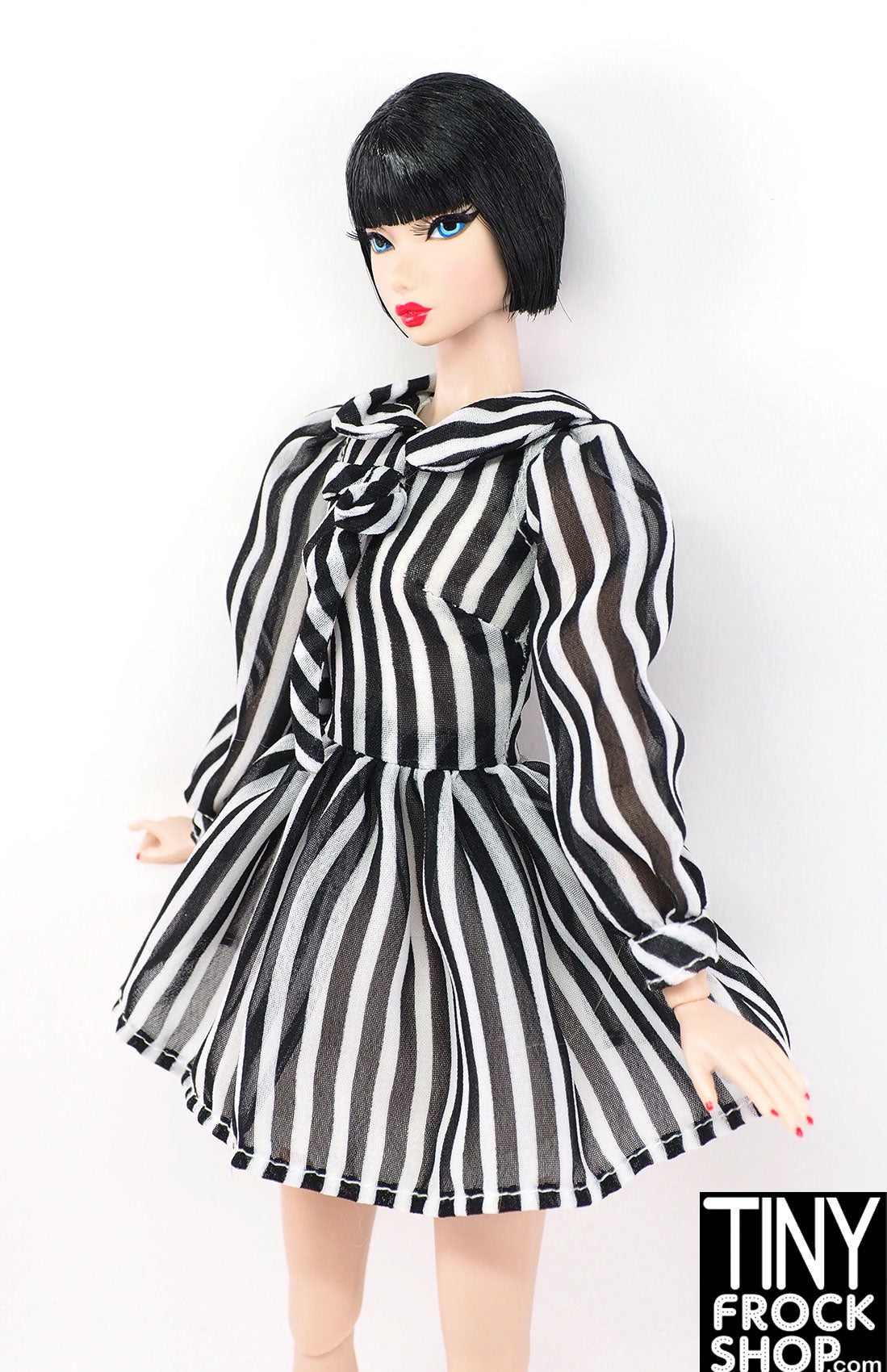 Stylish Integrity Dazzling Girl Misaki Striped Dress - Fashionable Women's Summer Casual Outfit for Beach, Party & Date Night