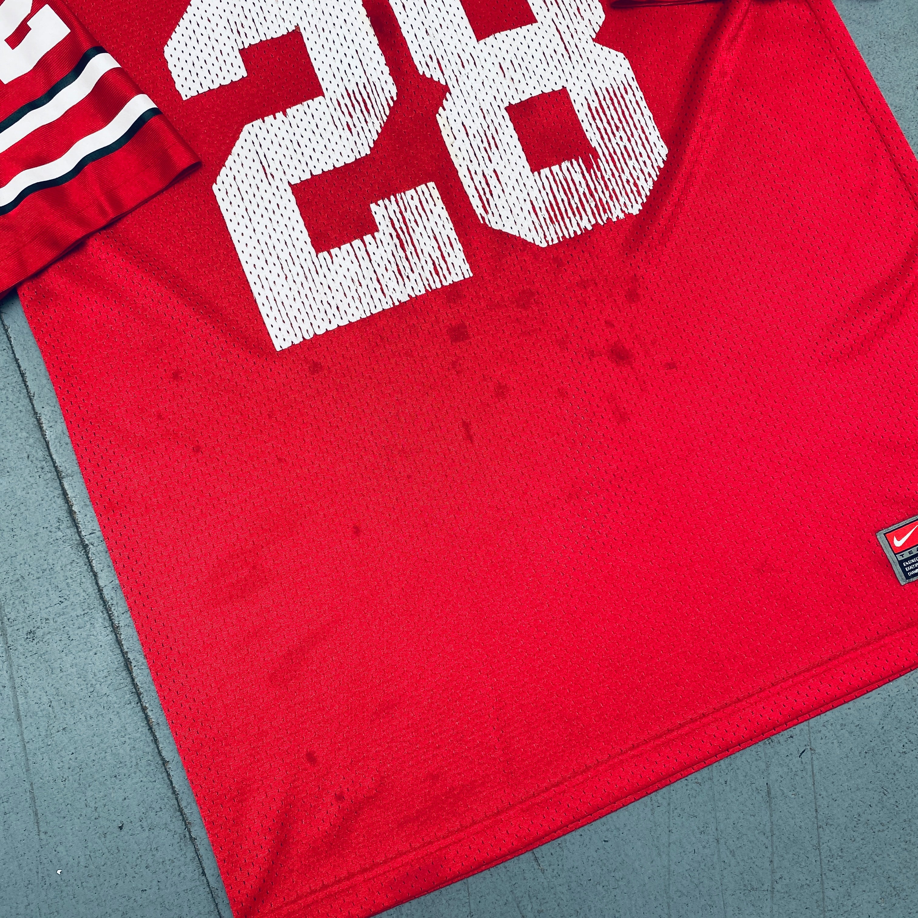 Ohio State Buckeyes No. 28 Beanie Wells Nike Football Jersey - Size Large - Official NCAA College Fan Apparel for Game Day & Tailgating