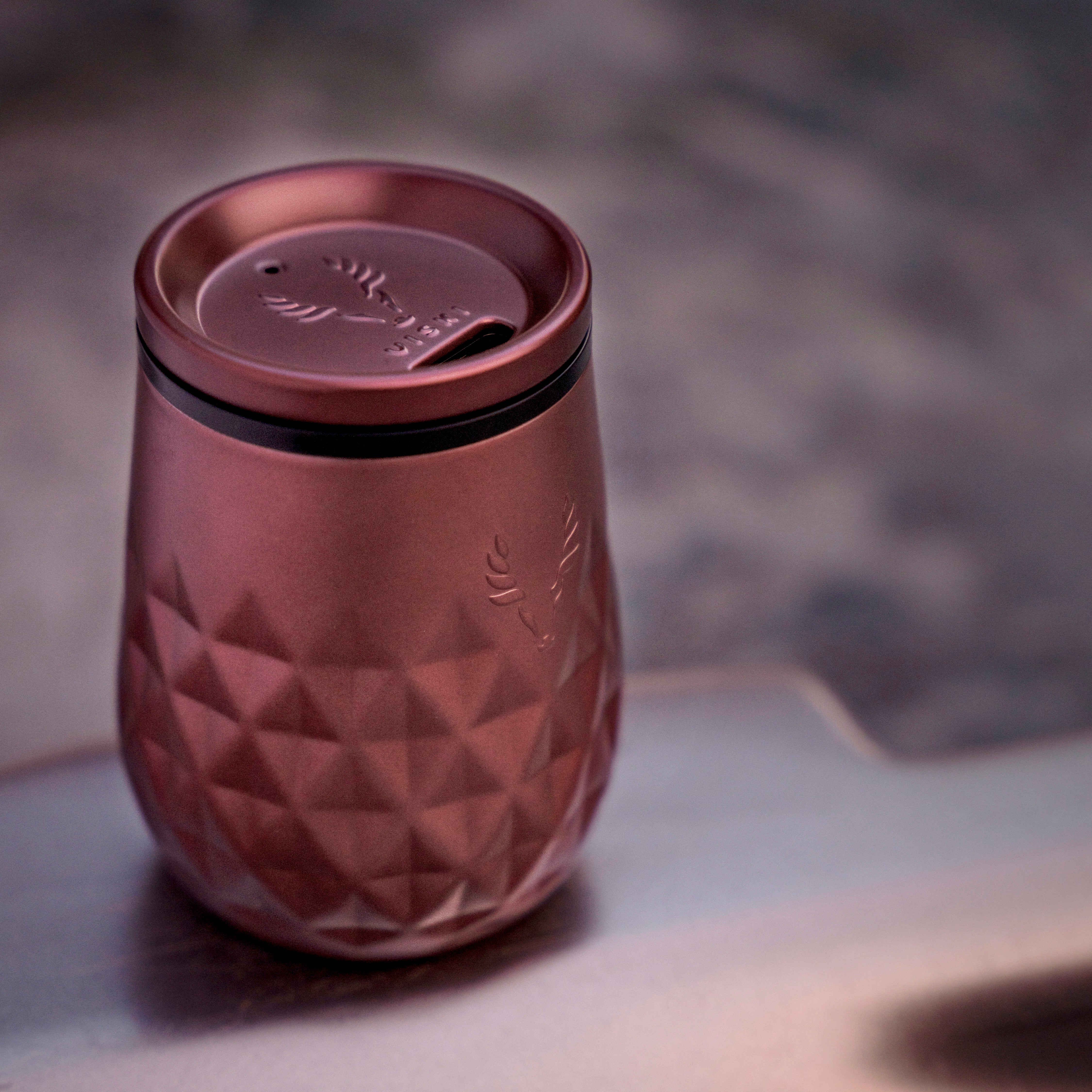 Vintage Rose Stainless Steel Wine Tumbler - 20oz Insulated Wine Cup with Lid & Straw, Perfect for Outdoor Picnics, Beach Parties & Home Entertaining