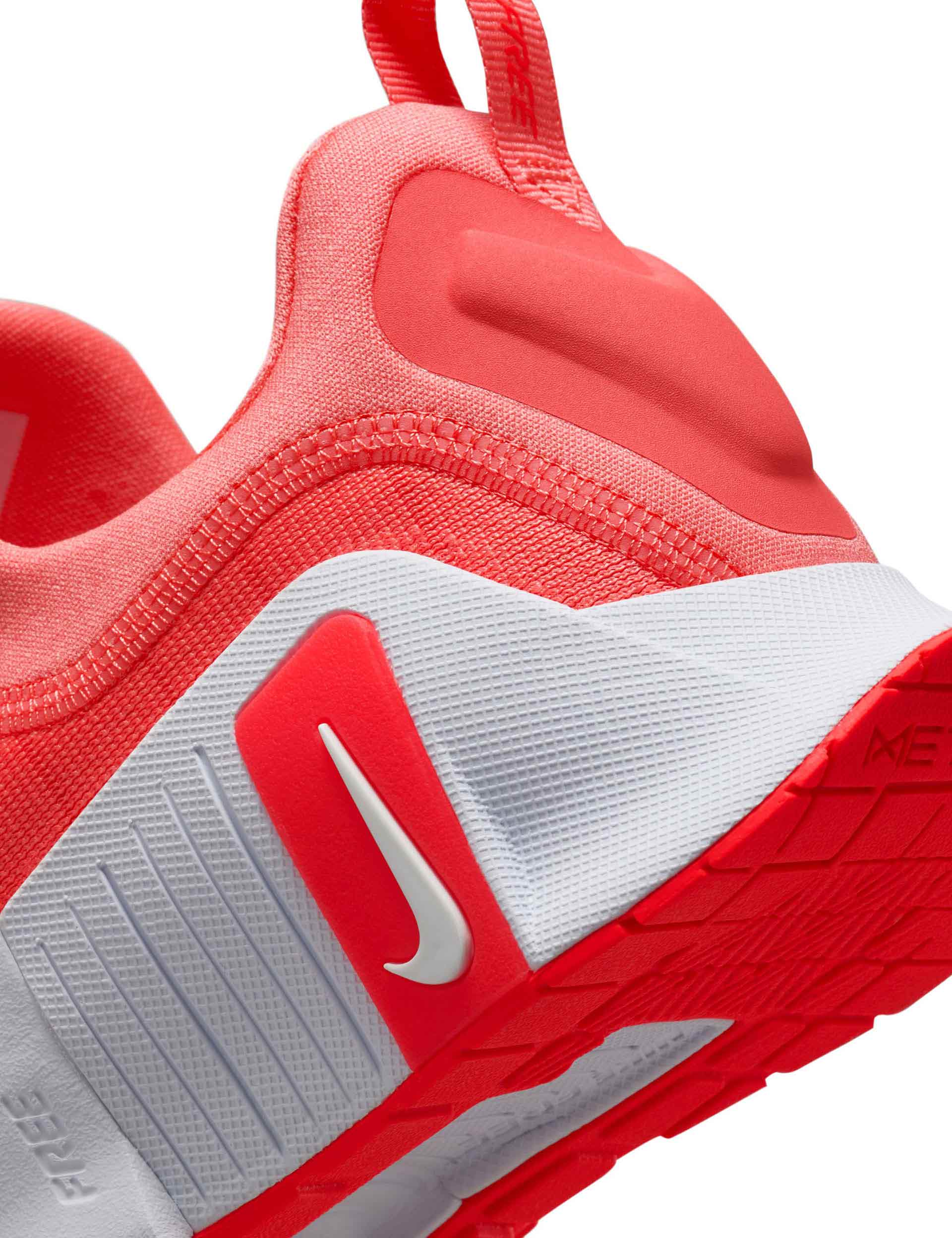Nike Free Metcon 6 Training Shoes for Men & Women - Magic Ember/Bright Crimson/White | CrossFit, Gym Workouts & Weightlifting | Perfect for HIIT, Running & Fitness Training