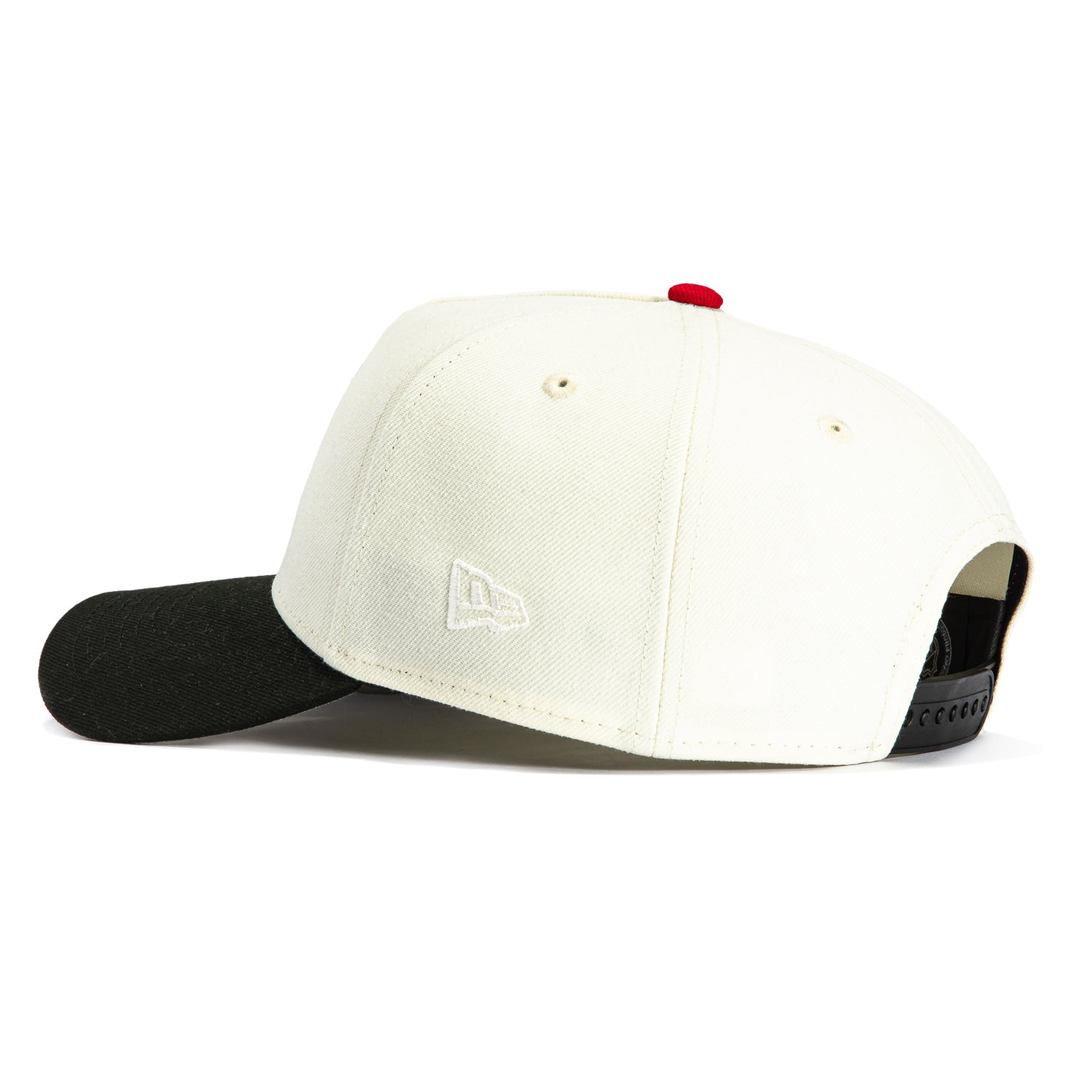 New Era 9Forty A-Frame Chicago Blackhawks Snapback Hat - White & Black | Adjustable Baseball Cap for Men & Women | Perfect for Sports Games, Casual Wear & Fan Collections