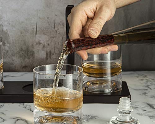 Baseball Bat Whiskey & Wine Decanter Set with 4 Glasses - Perfect Gift for Baseball Coaches, Lovers, Dad, Boyfriend & Brother - Ideal for Bourbon, Scotch & Wine Tasting at Home Bar or Game Day Parties