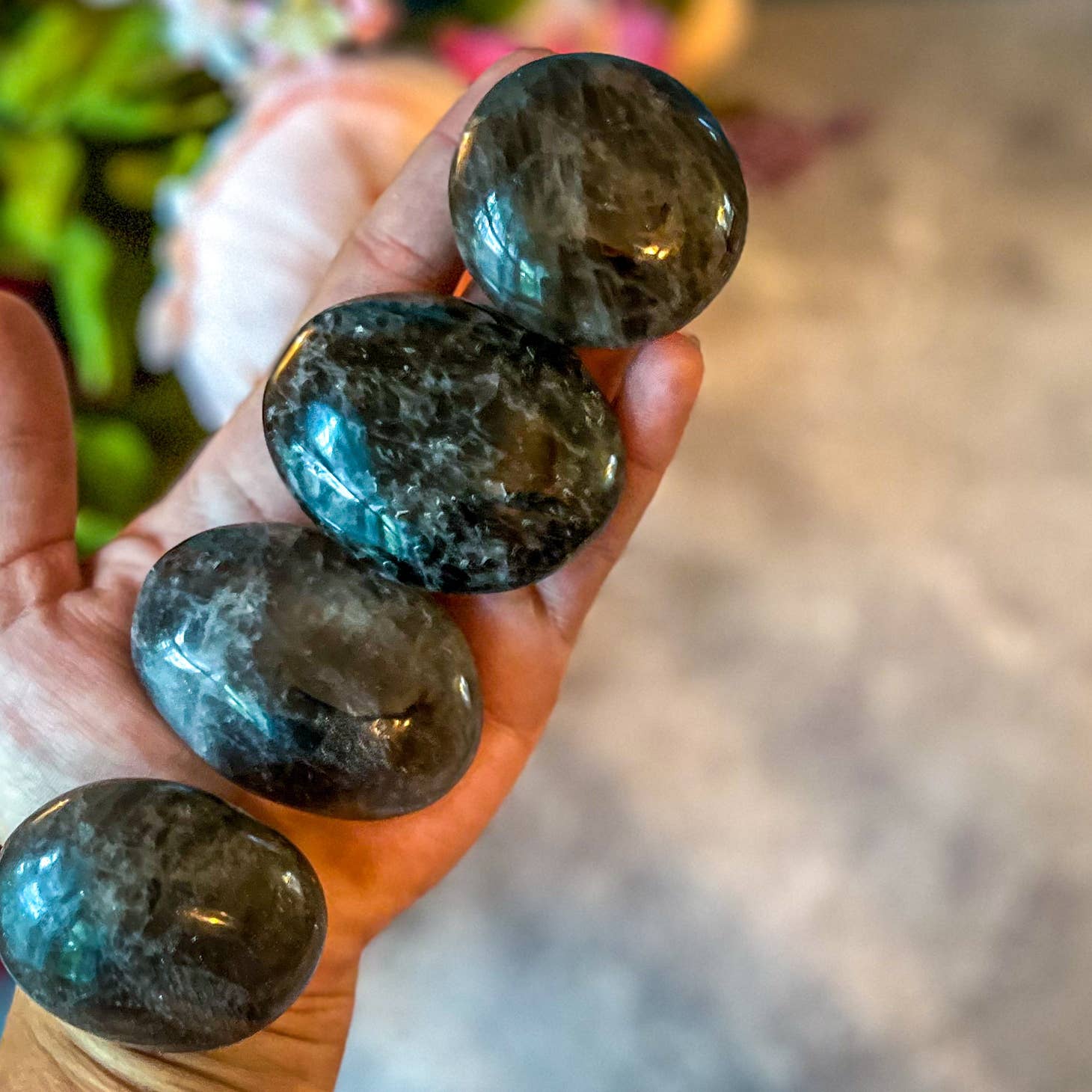 Natural Smoky Quartz Palm Stone - Healing Crystal for Stress Relief & Meditation | Perfect for Yoga, Reiki, and Spiritual Practices