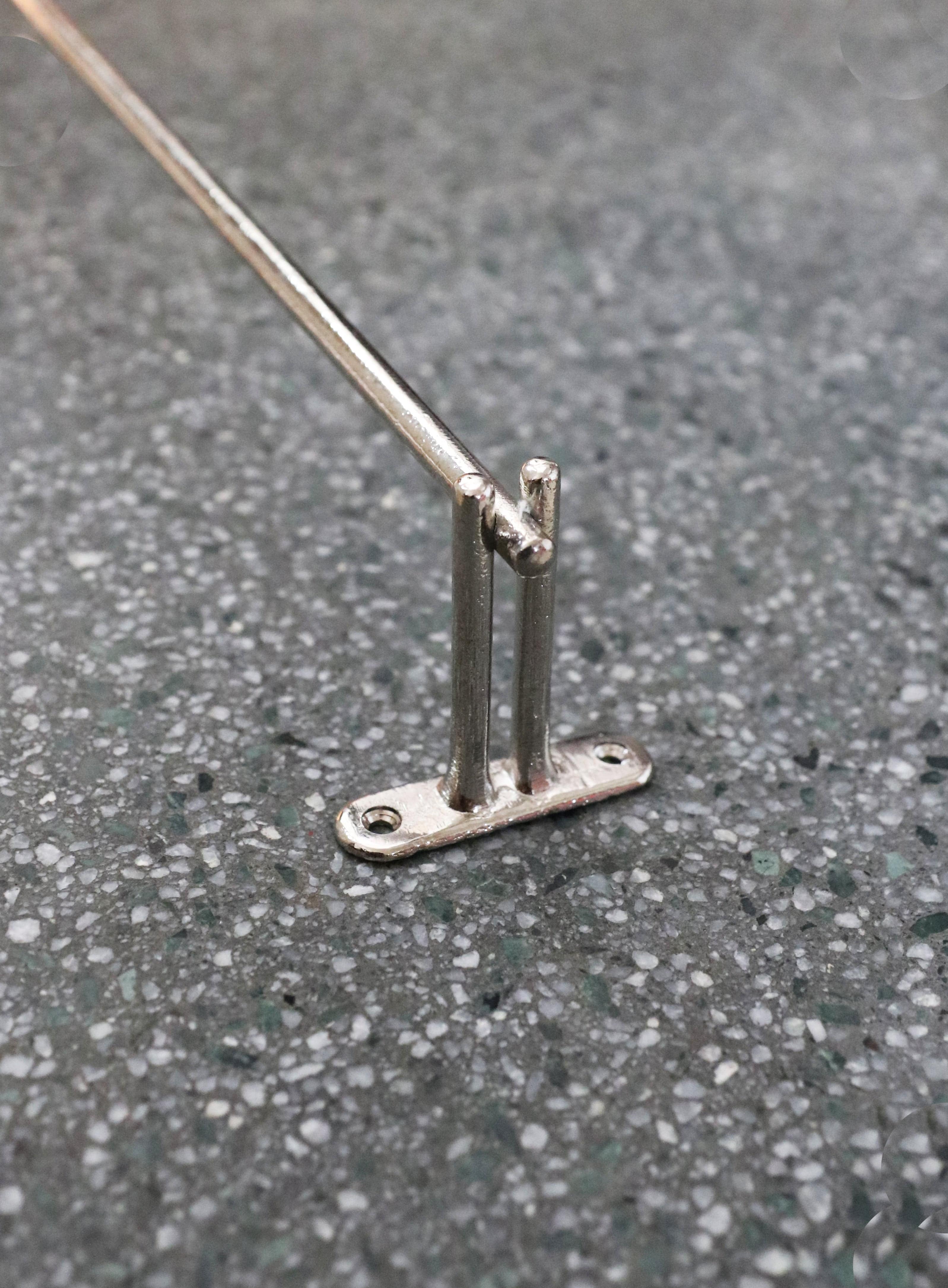 18 Inch Towel Bar - Forme No.16 - Perfect for Bathroom and Kitchen Organization