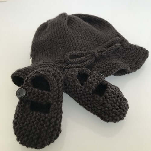 Stylish Brim Hat & Adorable Baby Mary Janes Set - Perfect for Newborn Photoshoots, Family Outings, and Special Occasions