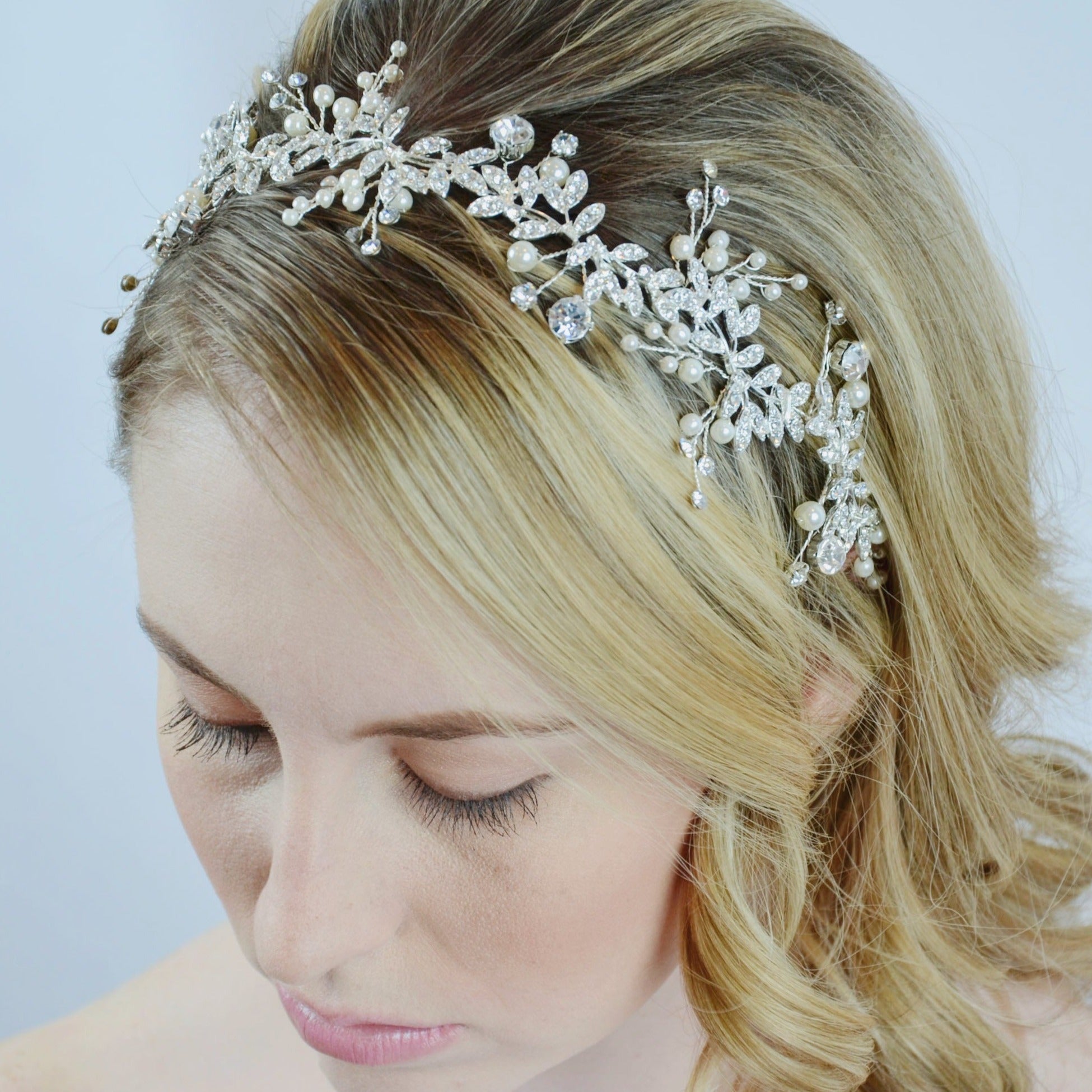 Bridal Gold & Silver Hair Wreath Crown (D258) - Wedding Headpiece for Bride, Bridesmaids, Flower Girls - Perfect for Ceremonies, Photos & Special Occasions