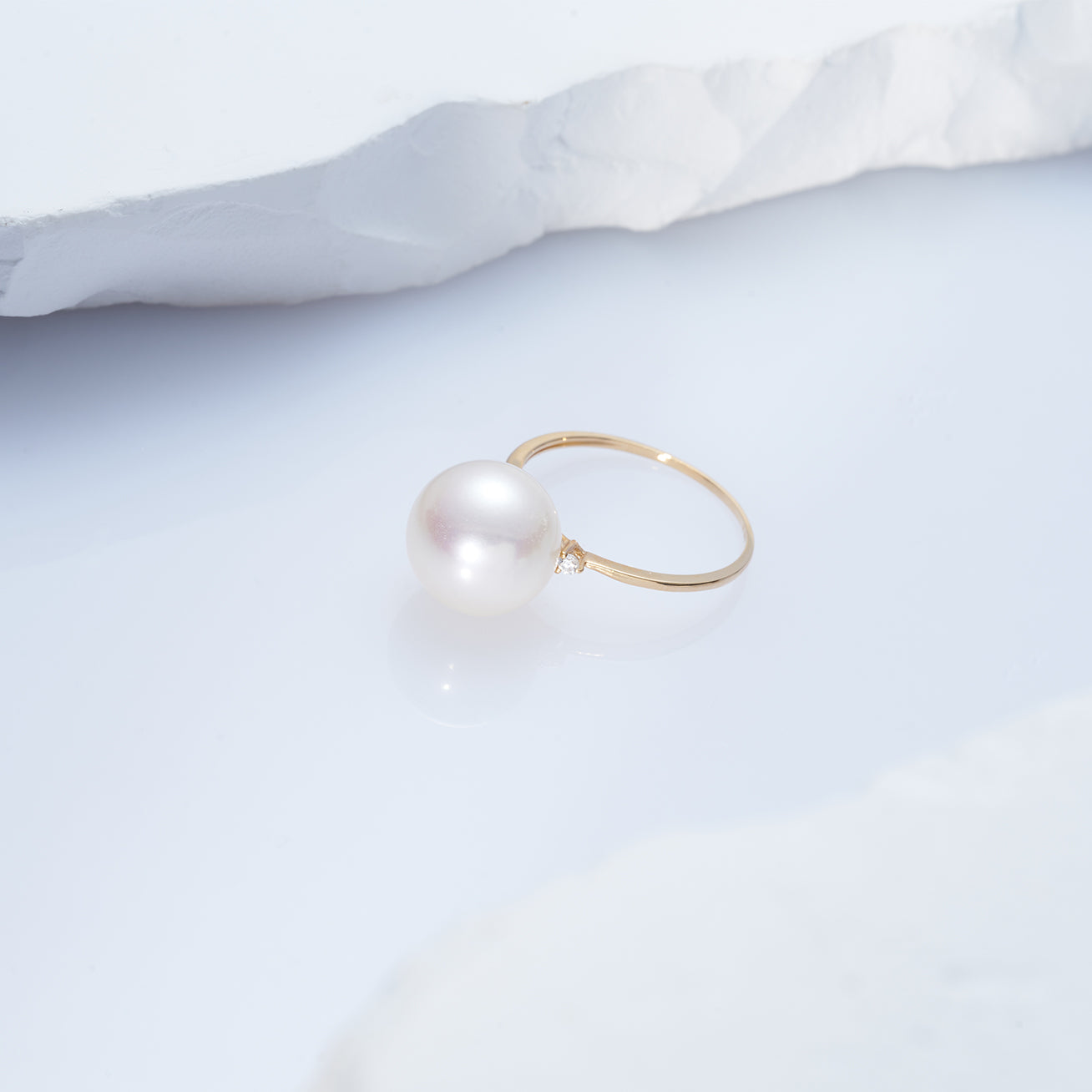 18K Gold Edison Pearl Ring KR00096 - Elegant Pearl Jewelry for Women, Perfect for Weddings, Anniversaries & Special Occasions