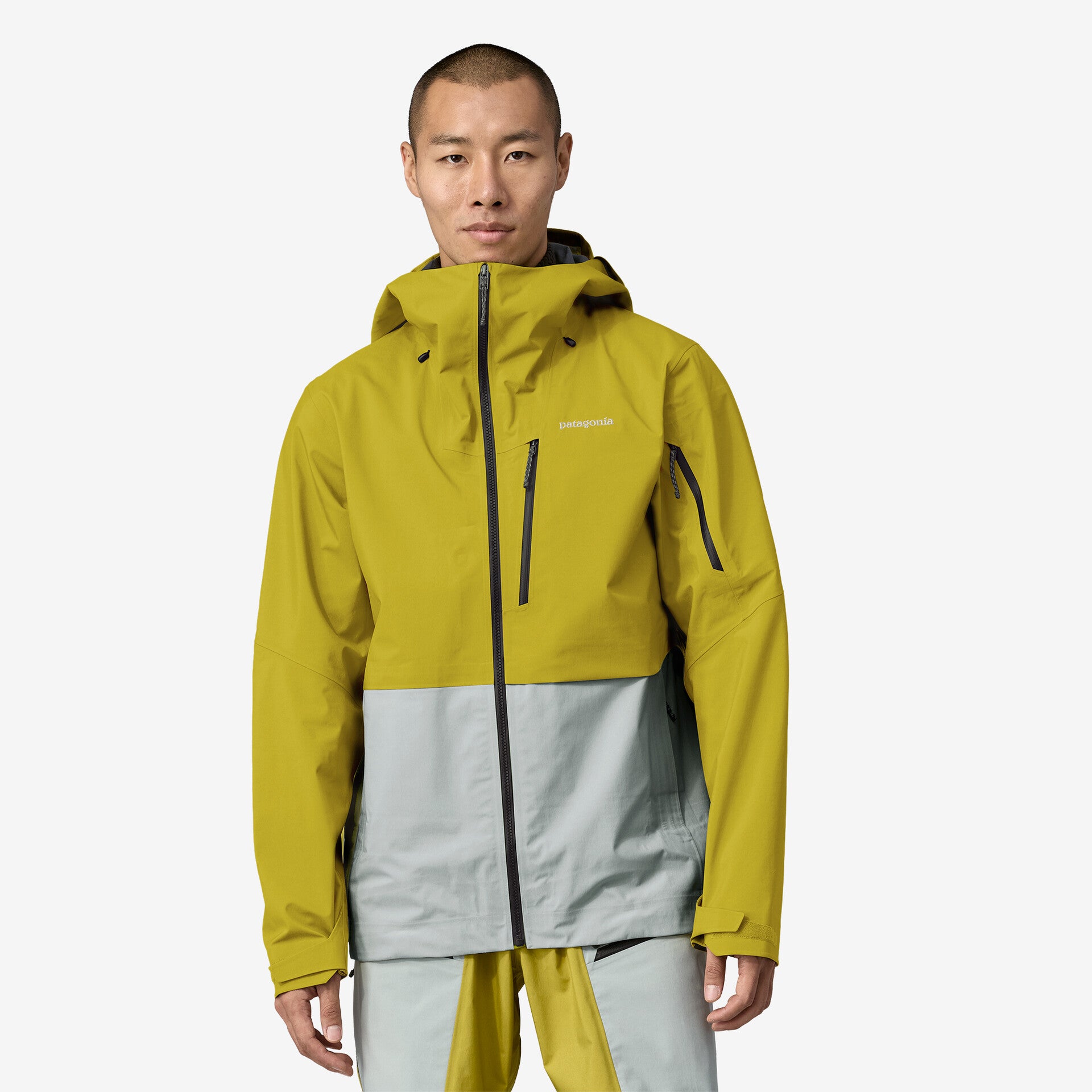 Men's Lightweight Waterproof Untracked Jacket - Windproof Outdoor Hiking & Travel Coat for All Seasons