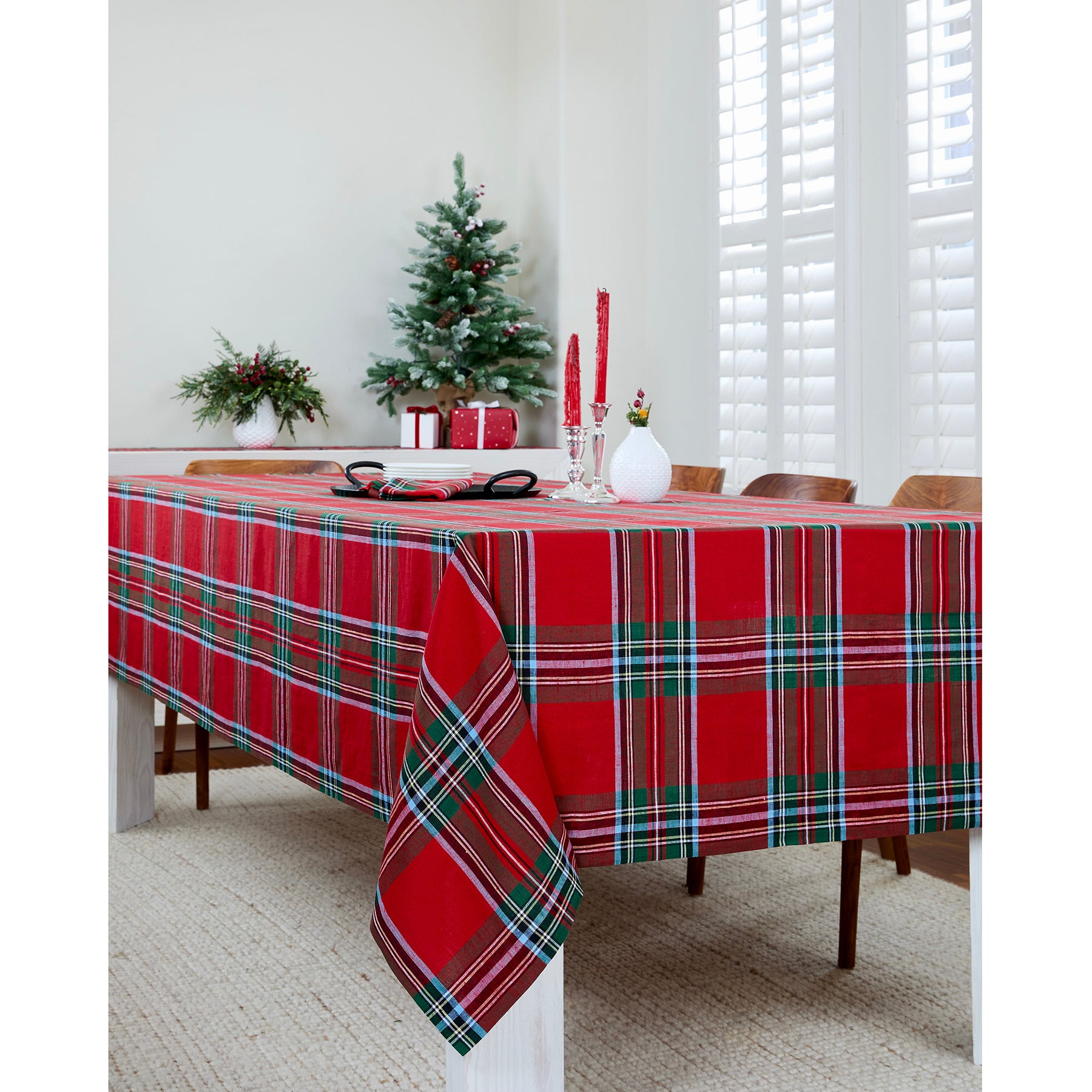 Madras Holiday Plaid Tablecloth - Festive Cotton Table Cover for Christmas, Thanksgiving & Parties - Perfect for Dining Tables, Picnics & Seasonal Decor