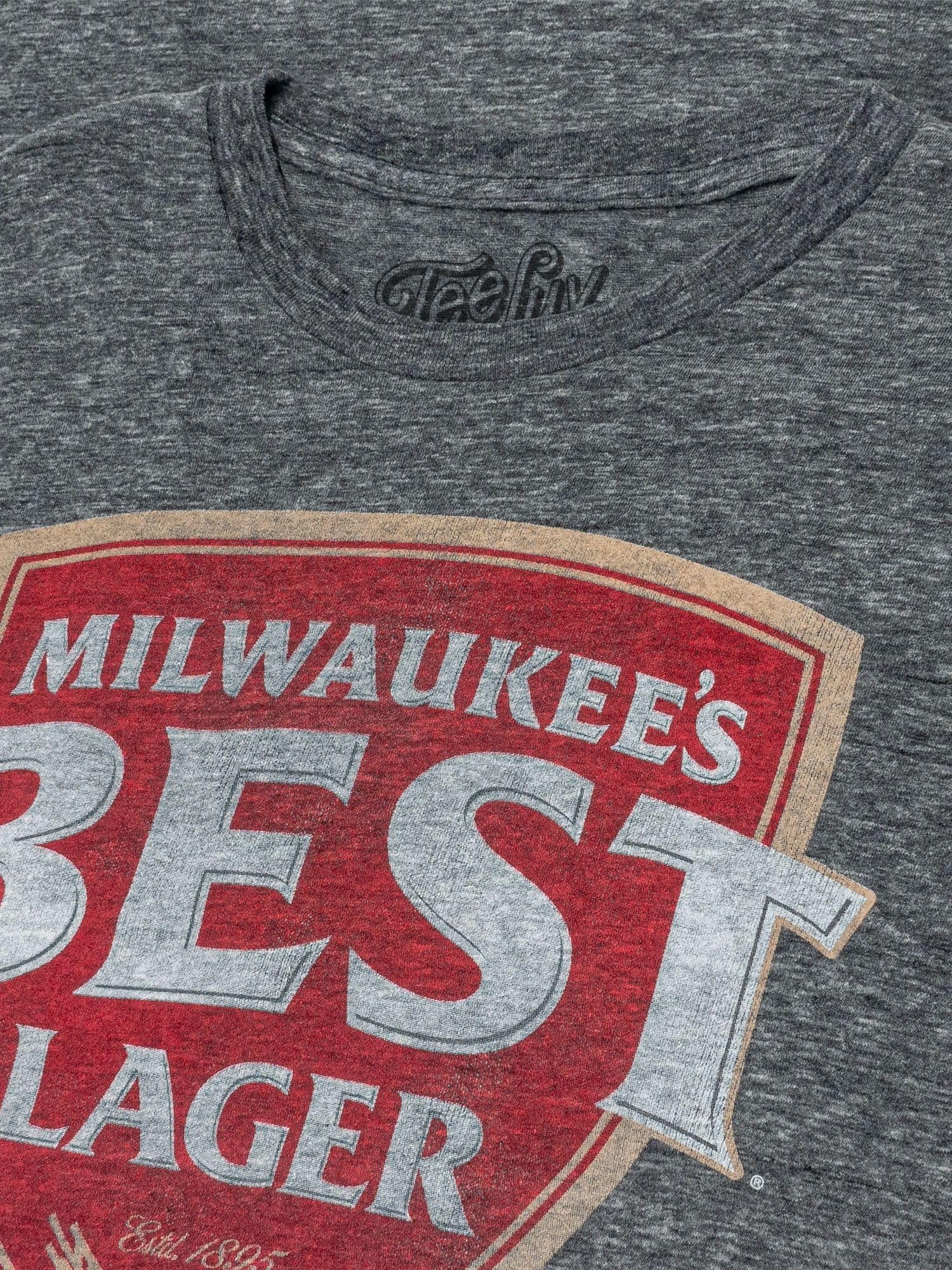 Tee Luv Men's Vintage Milwaukee's Best Lager Beer Graphic T-Shirt | Soft Cotton Casual Tee for Beer Lovers & Brewery Fans | Perfect for Pub Nights, Beer Festivals & Casual Outings