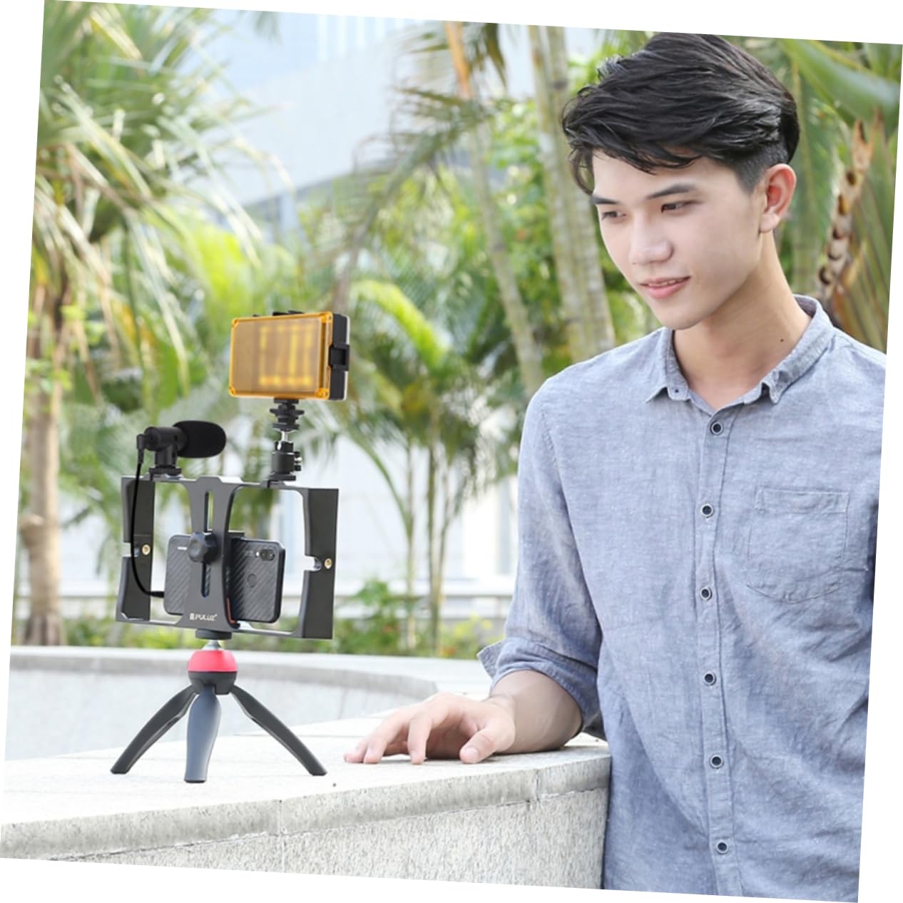 FONDOTIN 1 Set Cell Phone Stand Holder with Microphone Mount - Adjustable Desk Phone Tripod for Livestreaming, Makeup Tutorials, Video Calls, and Content Creation - Durable Phone Stabilizer Bracket for Enhanced Streaming Experience