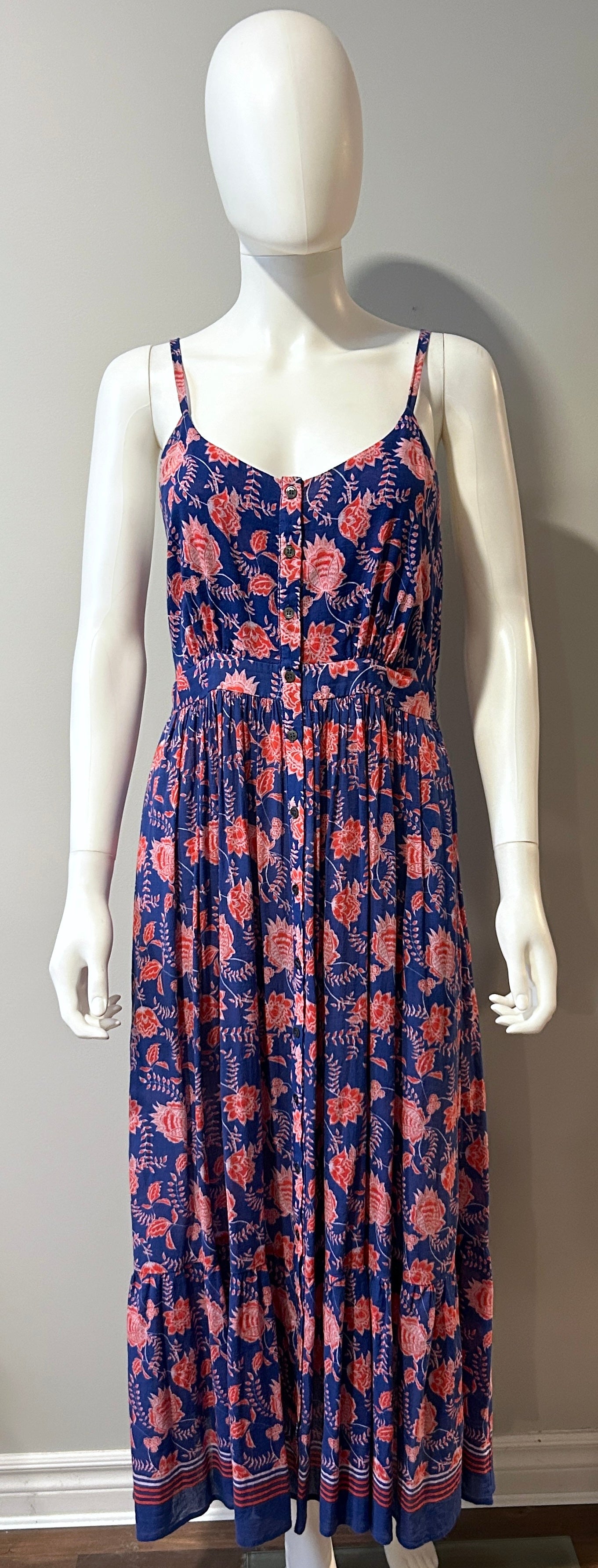 Xirena Women's Blue and Red Floral Print Dress Size S - Summer Casual Sundress for Beach, Vacation & Party Wear