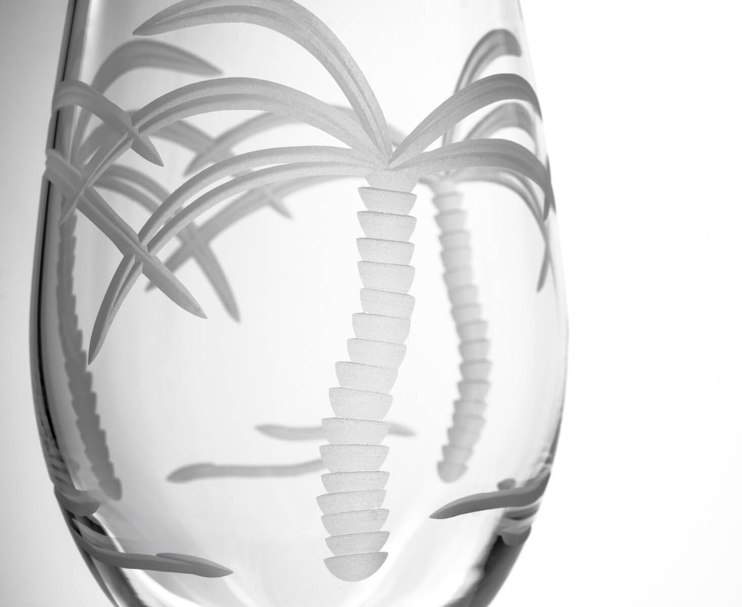 Premium 12oz White Wine Glasses with Palm Tree Design - Set of 4 for Tropical Cocktails, Beach Parties & Summer Entertaining