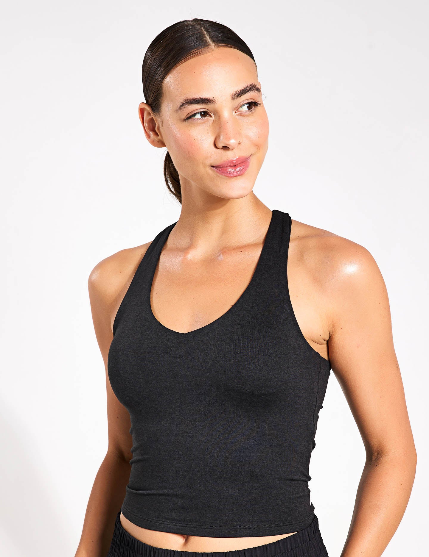 Halo Performance Crop 2.0 - Women's Workout Top - Moisture Wicking & Breathable Black Heather Yoga Shirt for Running, Gym & Fitness Training