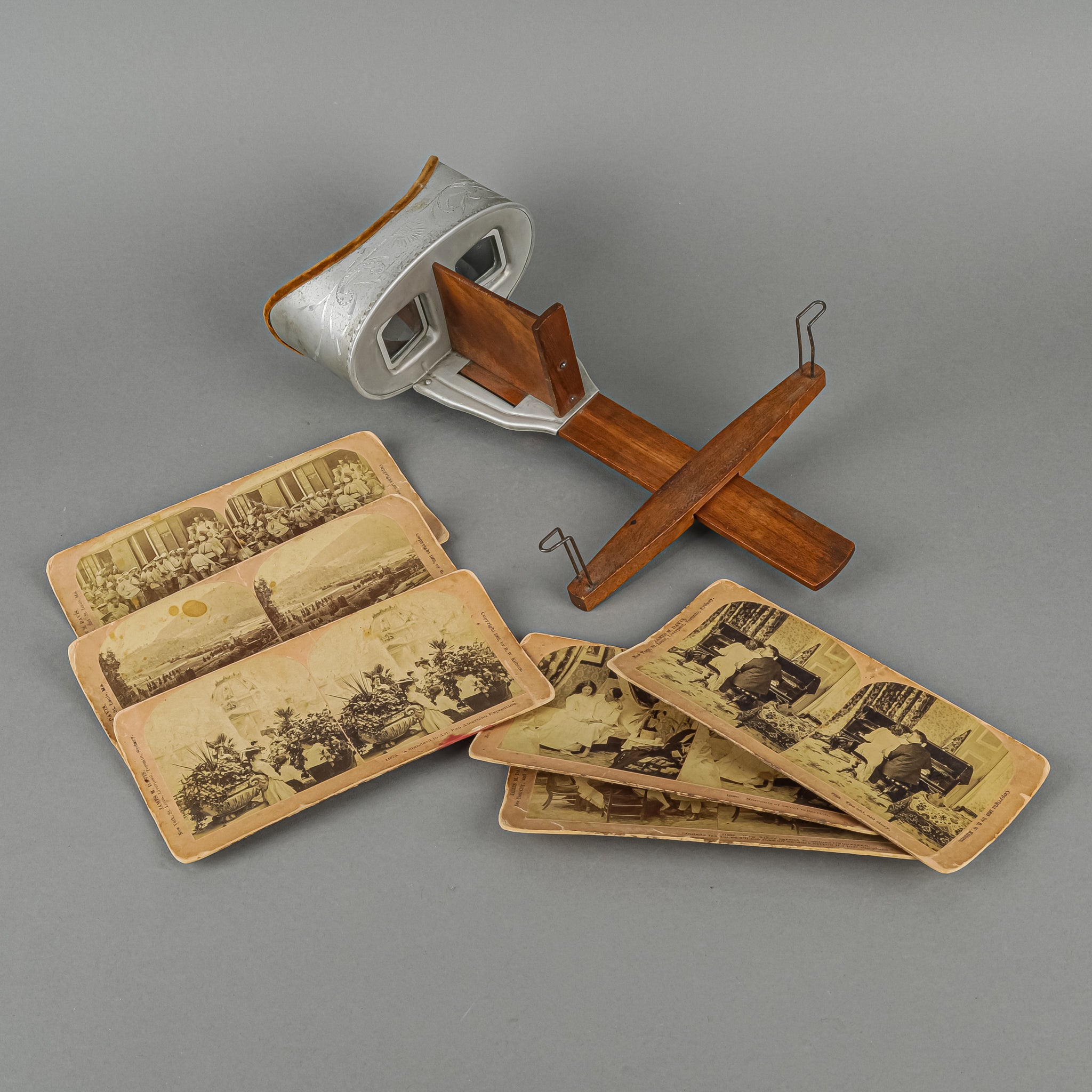 Vintage UNDERWOOD & UNDERWOOD Stereoscope Viewer with 6 Antique Stereoscopic Cards - Classic 3D Photo Viewer for Collectors & History Enthusiasts - Perfect for Home Decor, Vintage Photography Display & Educational Purposes