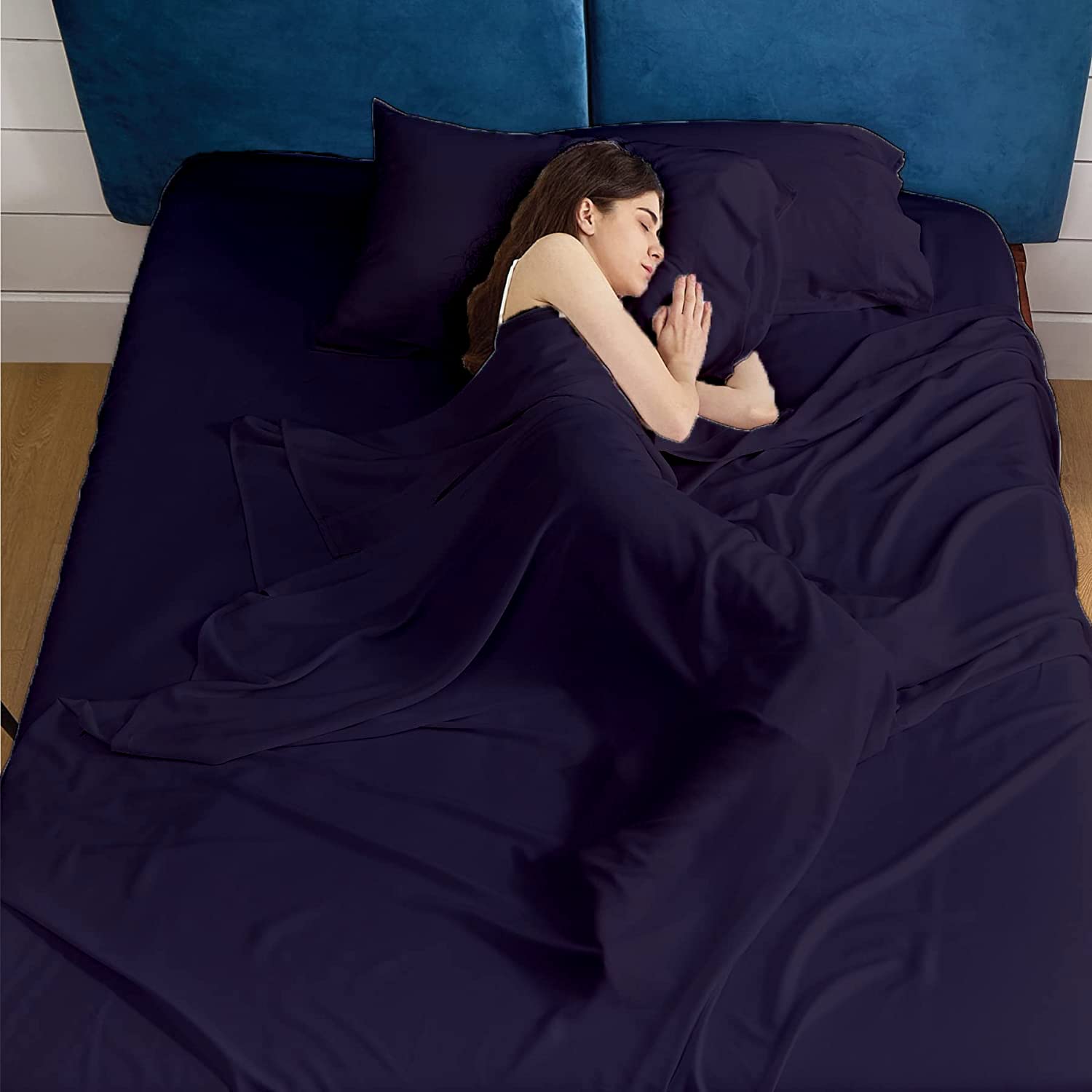Luxury Queen Size Sheet Set - 4 Piece Soft & Breathable Egyptian Cotton Bed Sheets - Deep Pocket Fitted (16-18 Inch), Flat Sheet & Pillowcases - Navy Blue - Perfect for Hotels, Home & Guest Rooms