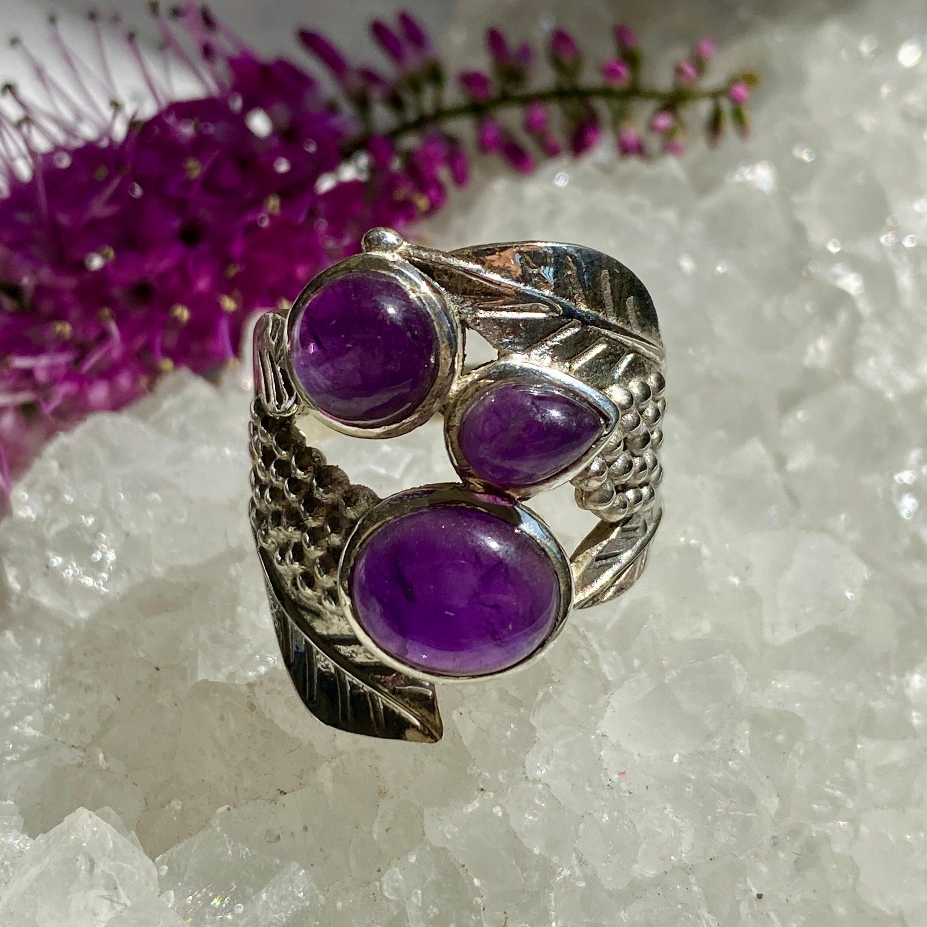 Amethyst Triple Stone Detailed Banded Ring - Size 9 - Elegant Sterling Silver Jewelry for Women - Perfect for Weddings, Parties & Everyday Wear