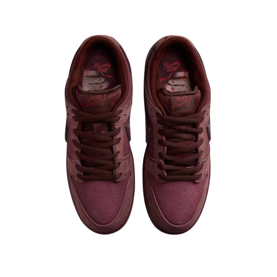 Nike SB Dunk Low Sneakers - Burgundy Crush, Dark Team Red, Earth Dark Pony, University Red - Perfect for Skateboarding, Streetwear Fashion & Casual Wear