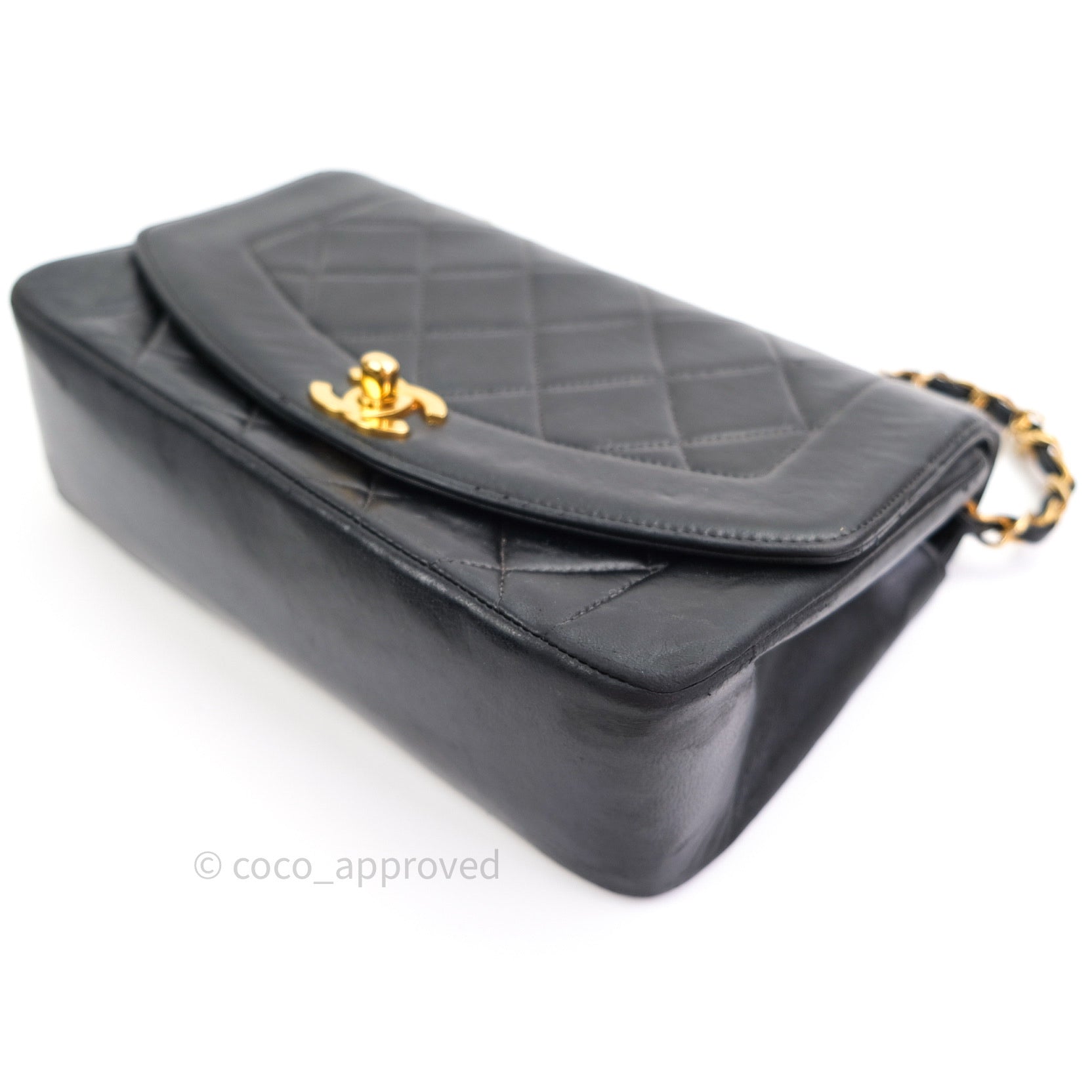 Chanel Black Quilted Lambskin Small Vintage Classic Diana Flap Bag - Luxury Designer Handbag for Women, Perfect for Evening Parties & Special Occasions