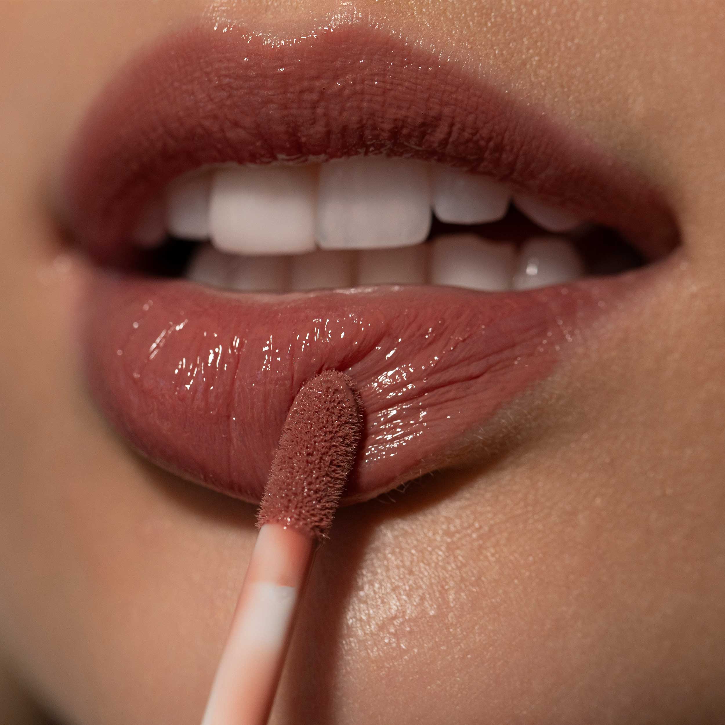 Long-Lasting Hydrating Lip Color Serum - Moisturizing & Plumping Lip Gloss for All-Day Wear | Perfect for Everyday Use, Date Nights & Special Occasions