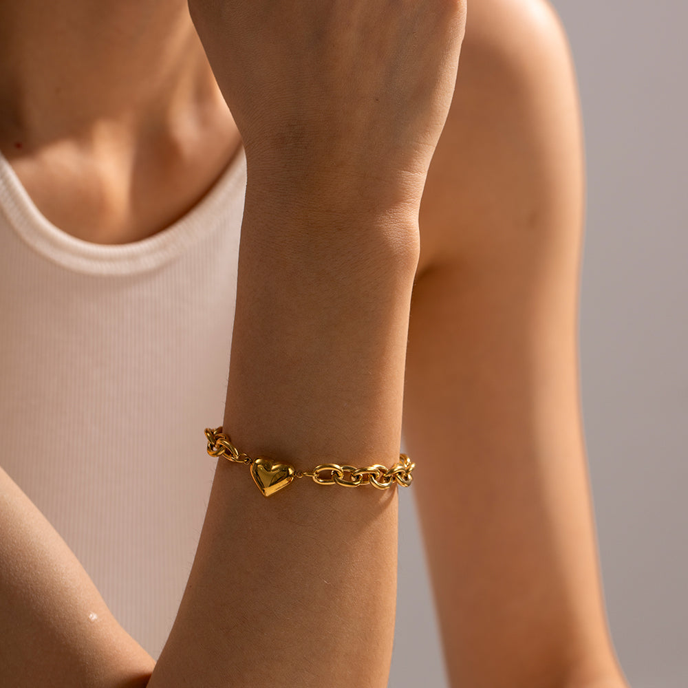 Vintage Heart Pendant Chain Bracelet for Women - Elegant Gold/Silver Jewelry Gift for Valentine's Day, Anniversary & Special Occasions