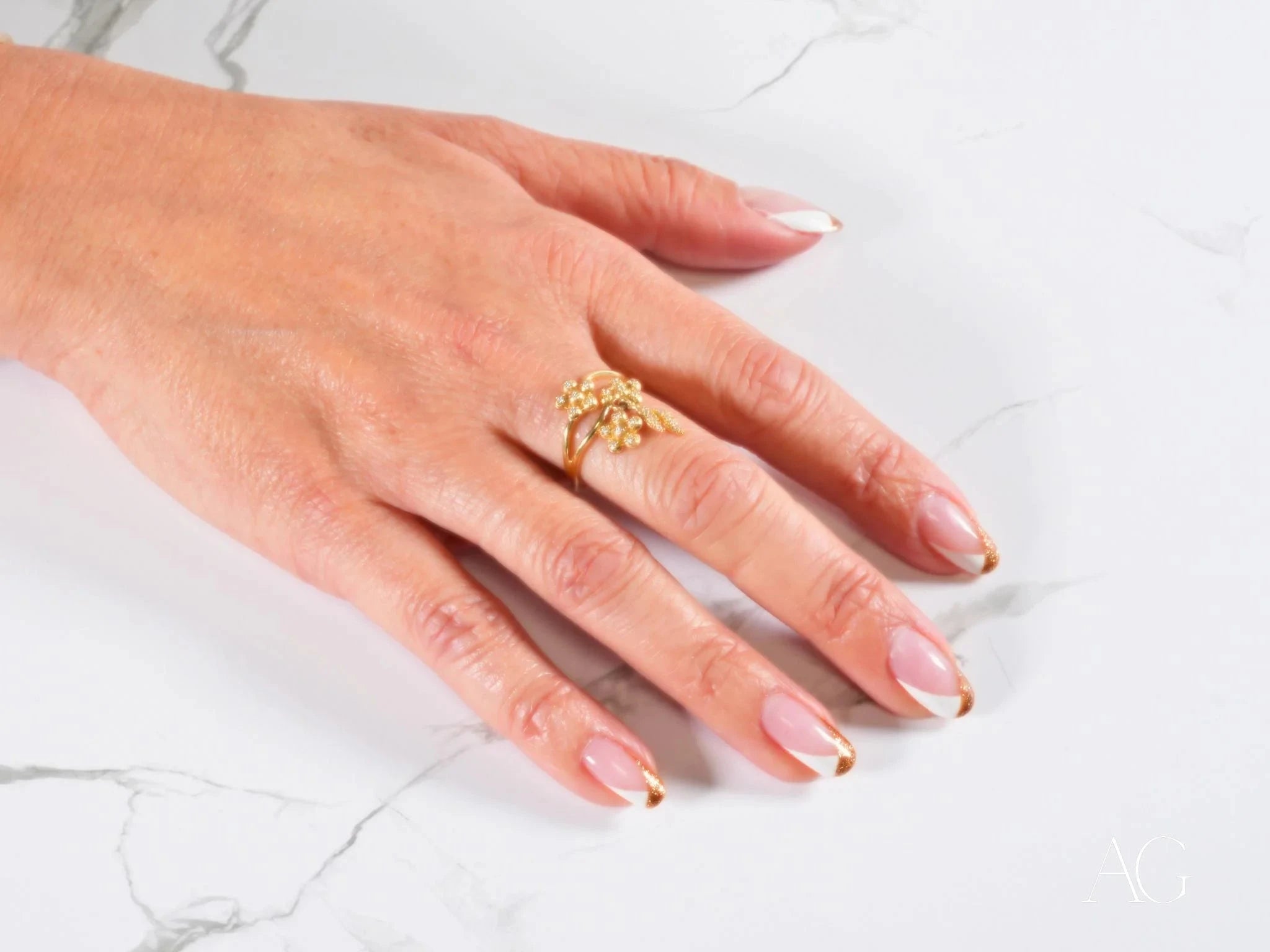 18k Gold Diamond Ring for Women - Elegant Blossom Charm Design, Perfect for Weddings, Anniversaries & Special Occasions