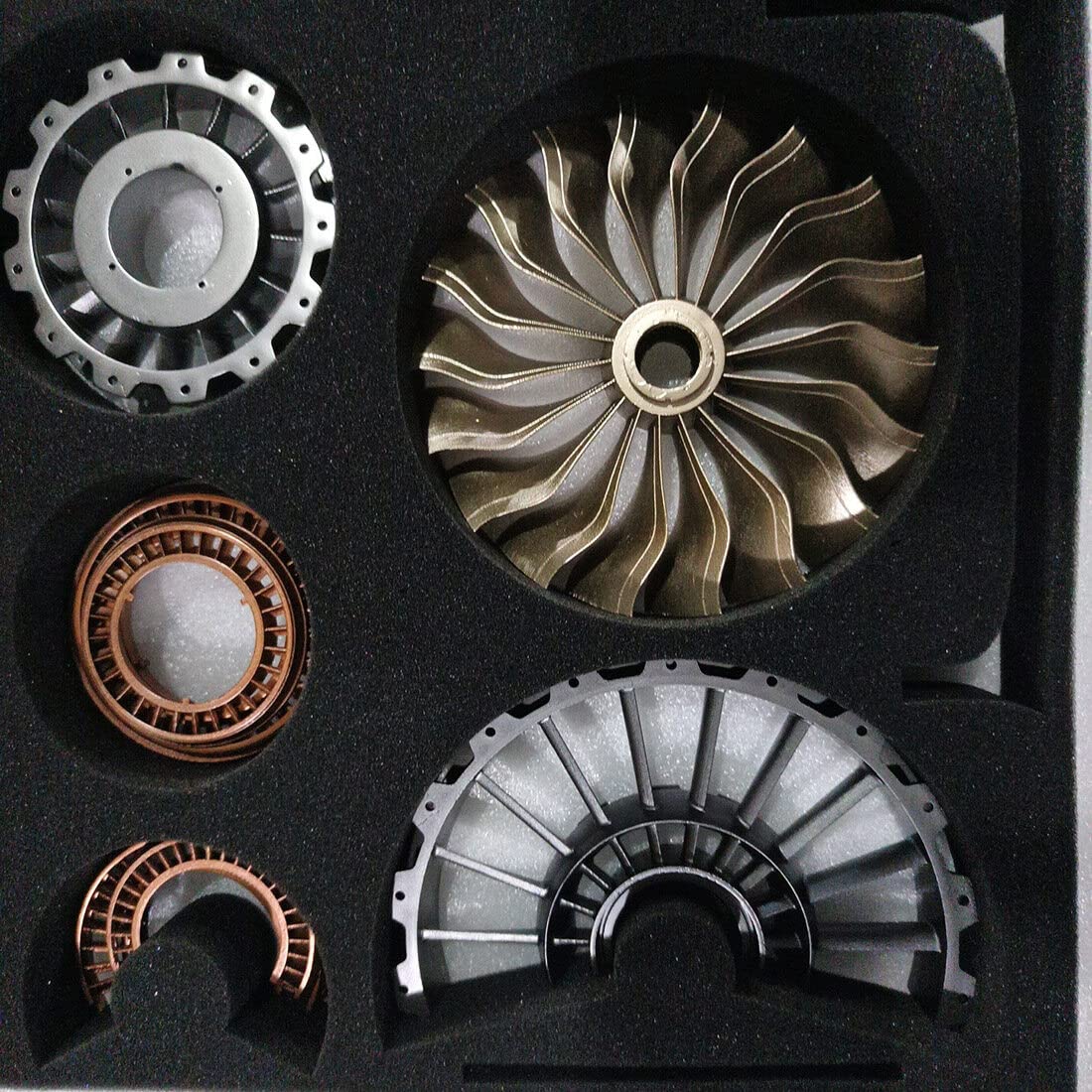 1/20 Trent 900 DIY Turbofan Engine Model Kit - 150+ Pieces Working Aircraft Engine Building Set for Adults, STEM Educational Science Project & Engineering Gift (Perfect for Aviation Enthusiasts, Classroom Demonstrations & Technology Experiments)