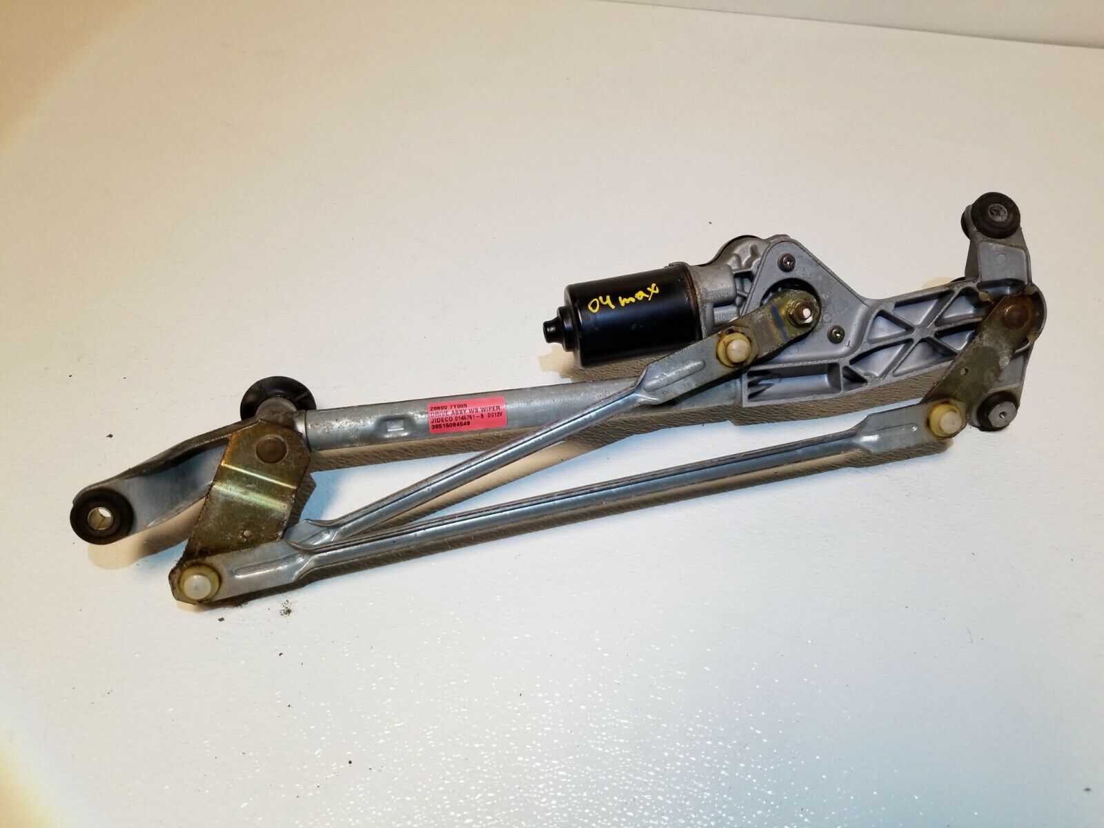 2004-2008 Nissan Maxima OEM Windshield Wiper Motor with Linkage - Replacement Part for Smooth Wiper Operation in Rain & Snow