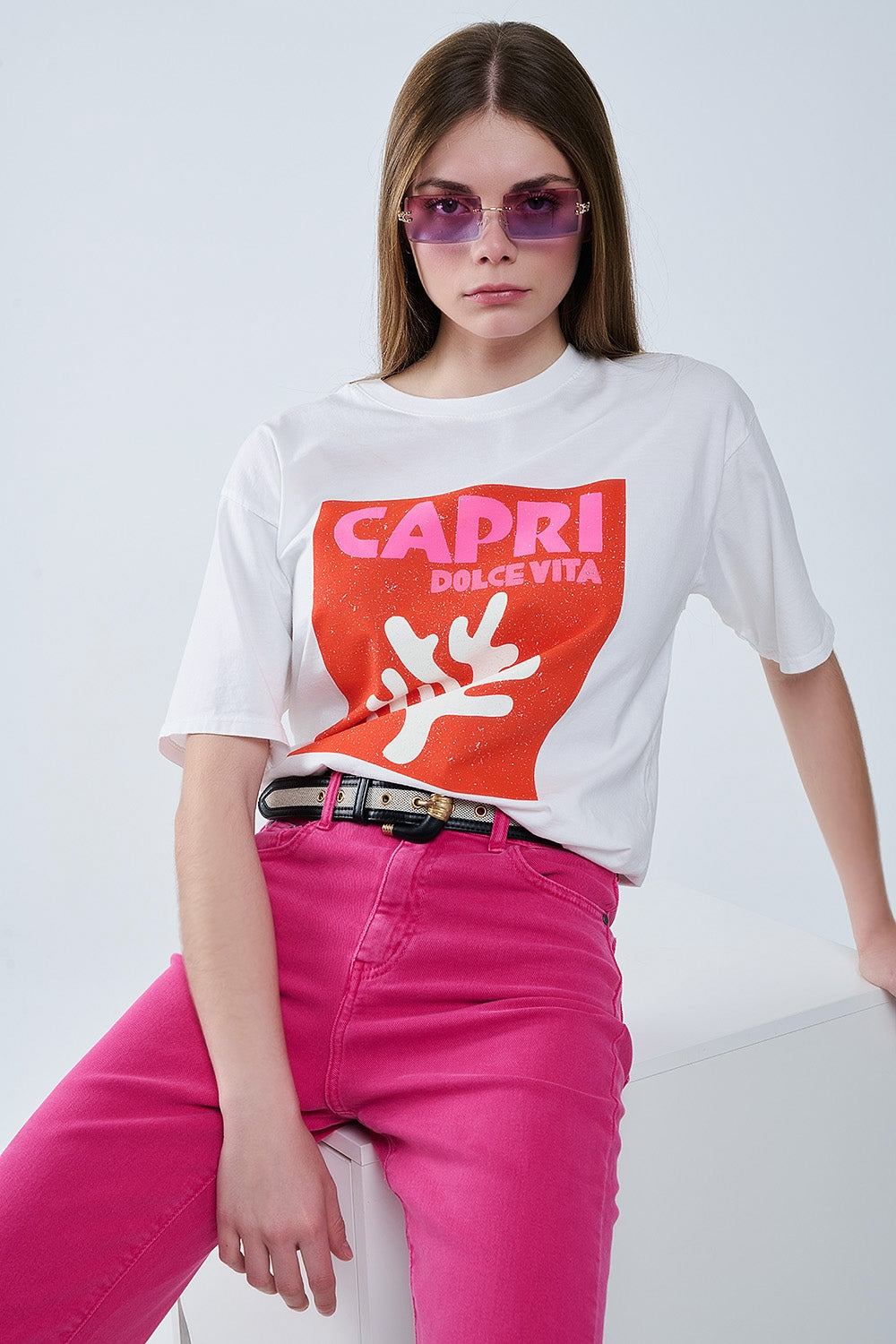 Capri La Dolce Vita Graphic Print White T-Shirt - Casual Summer Fashion for Women | Perfect for Beach Outings & Weekend Wear