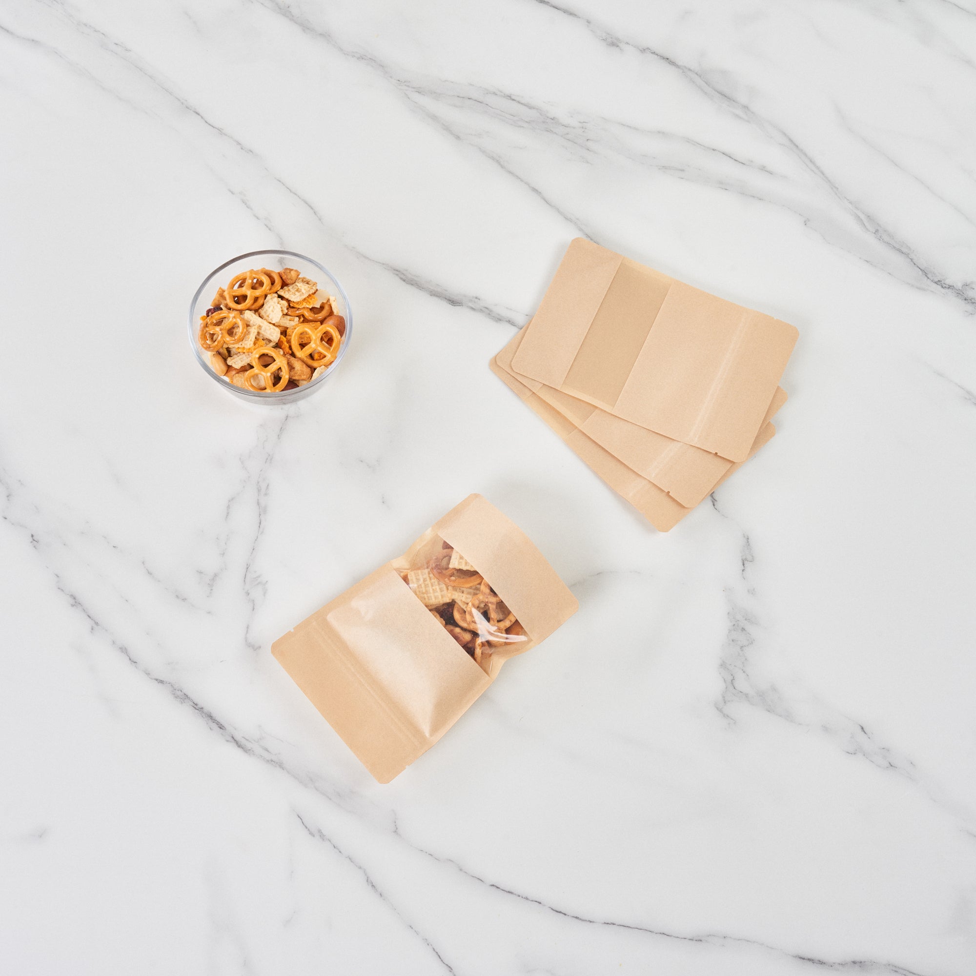 Kraft Plastic Small Window Bags with Heat Sealable Feature - 7 x 4 3/4 x 1 1/2 Inches - Pack of 100 | Perfect for Bakery, Candy, Crafts & Retail Packaging