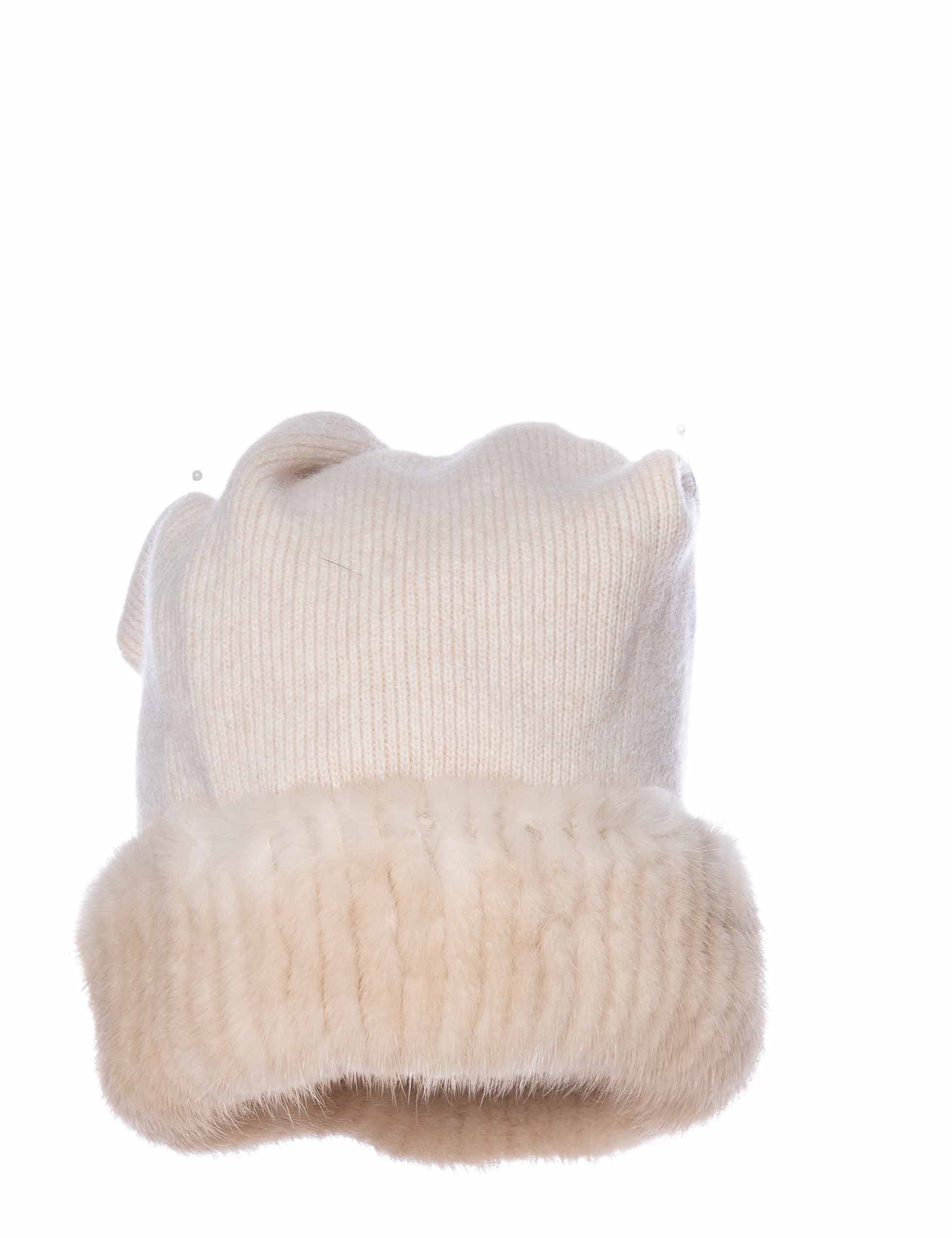 Luxury Real Mink Fur Beanie Hat for Women - Soft Fox Fur Pom Pom Winter Knit Hat - Warm & Stylish Cold Weather Accessory for Outdoor Activities, Skiing, and Fashion Winter Outfits