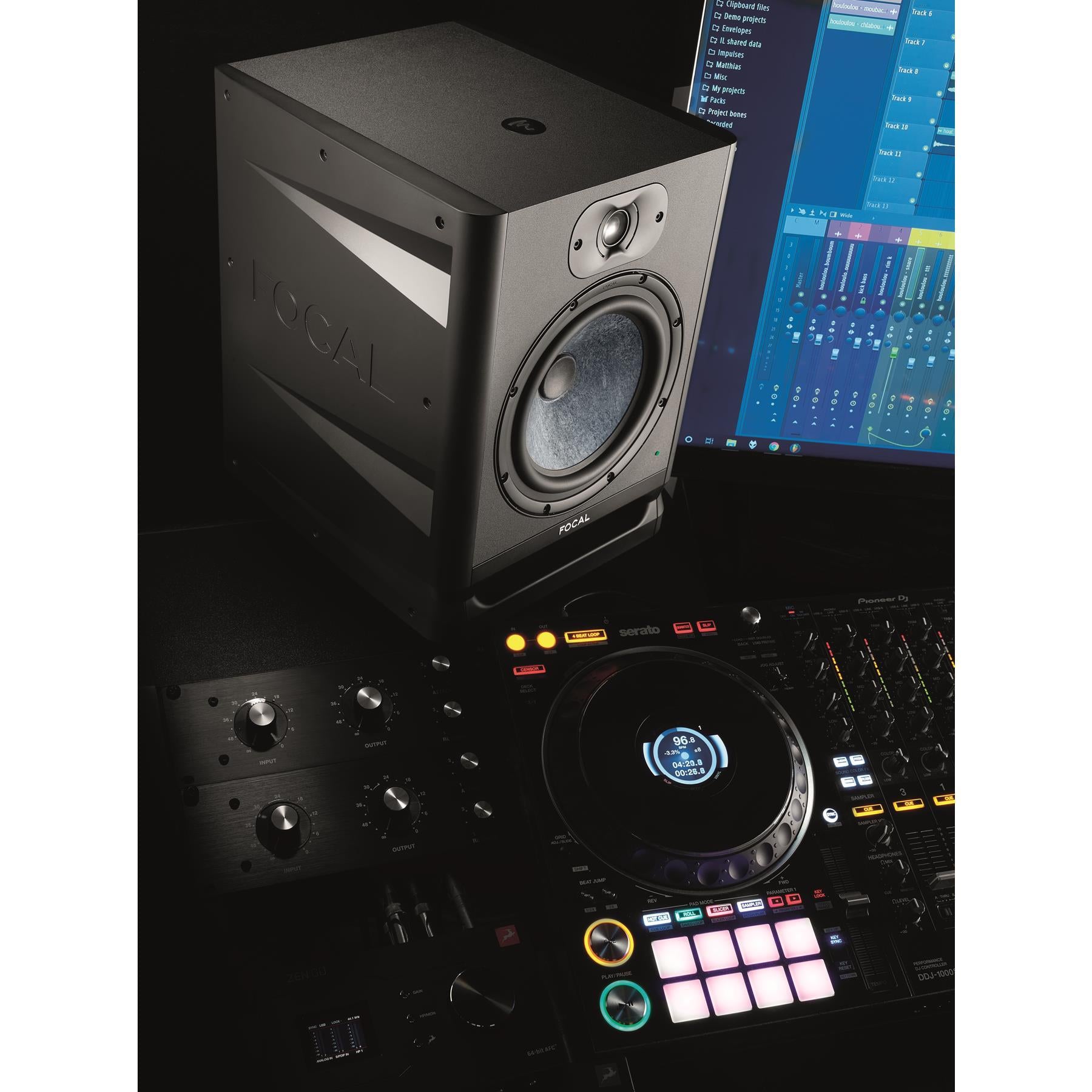 Focal Alpha 80 Evo 115W Powered 2-Way Studio Monitor - Professional Reference Speakers for Music Production, Home Recording & Audio Mixing