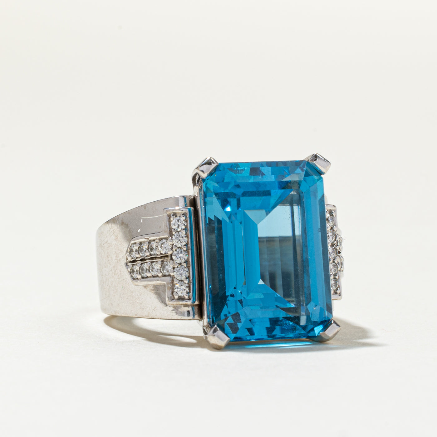 14K Gold Emerald Cut Blue Topaz & Diamond Cocktail Ring - 21.86ct Natural Topaz, 0.39ctw Diamonds - Size 9 - Elegant Evening Wear, Anniversary Gift, Bridal Jewelry, Special Occasion Statement Piece