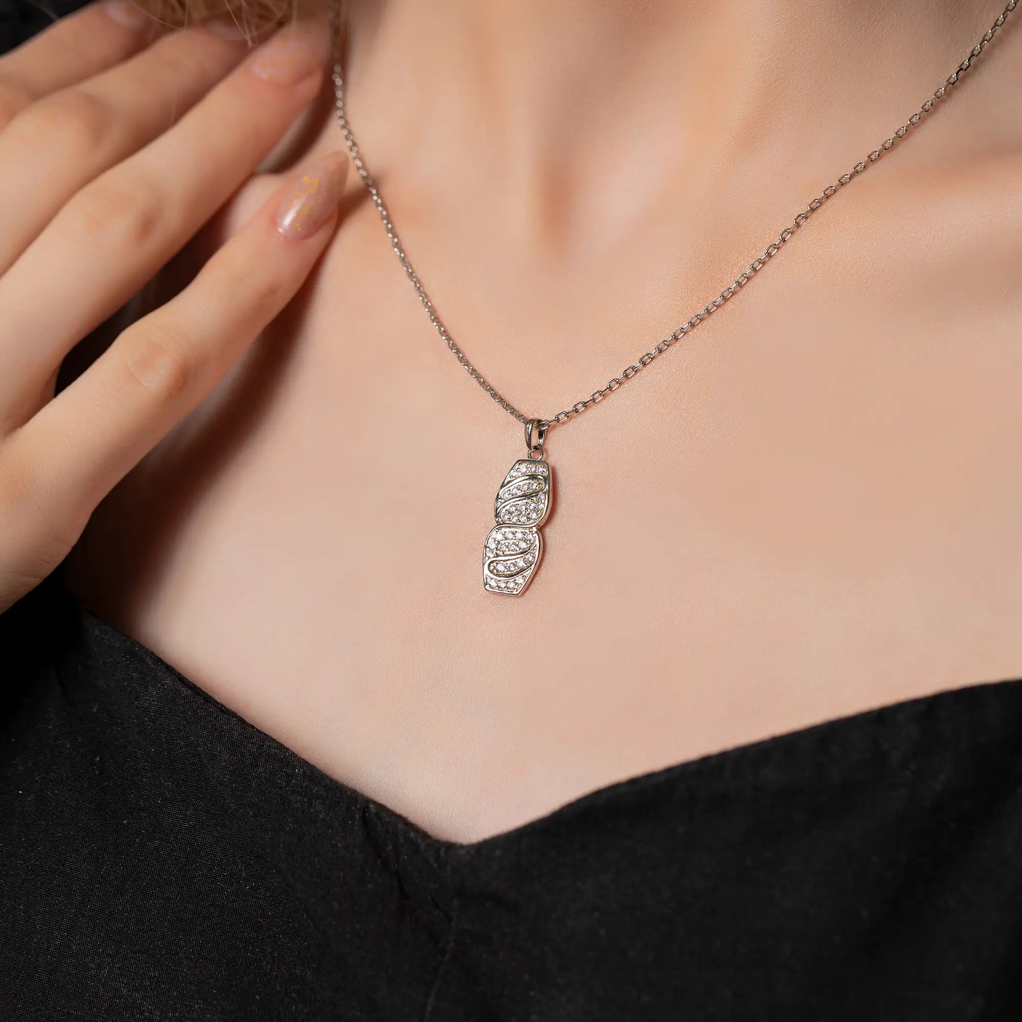 Elegant Croissant Necklace - Delicate French Bakery Inspired Jewelry for Women | Perfect for Everyday Wear, Gifts & Special Occasions
