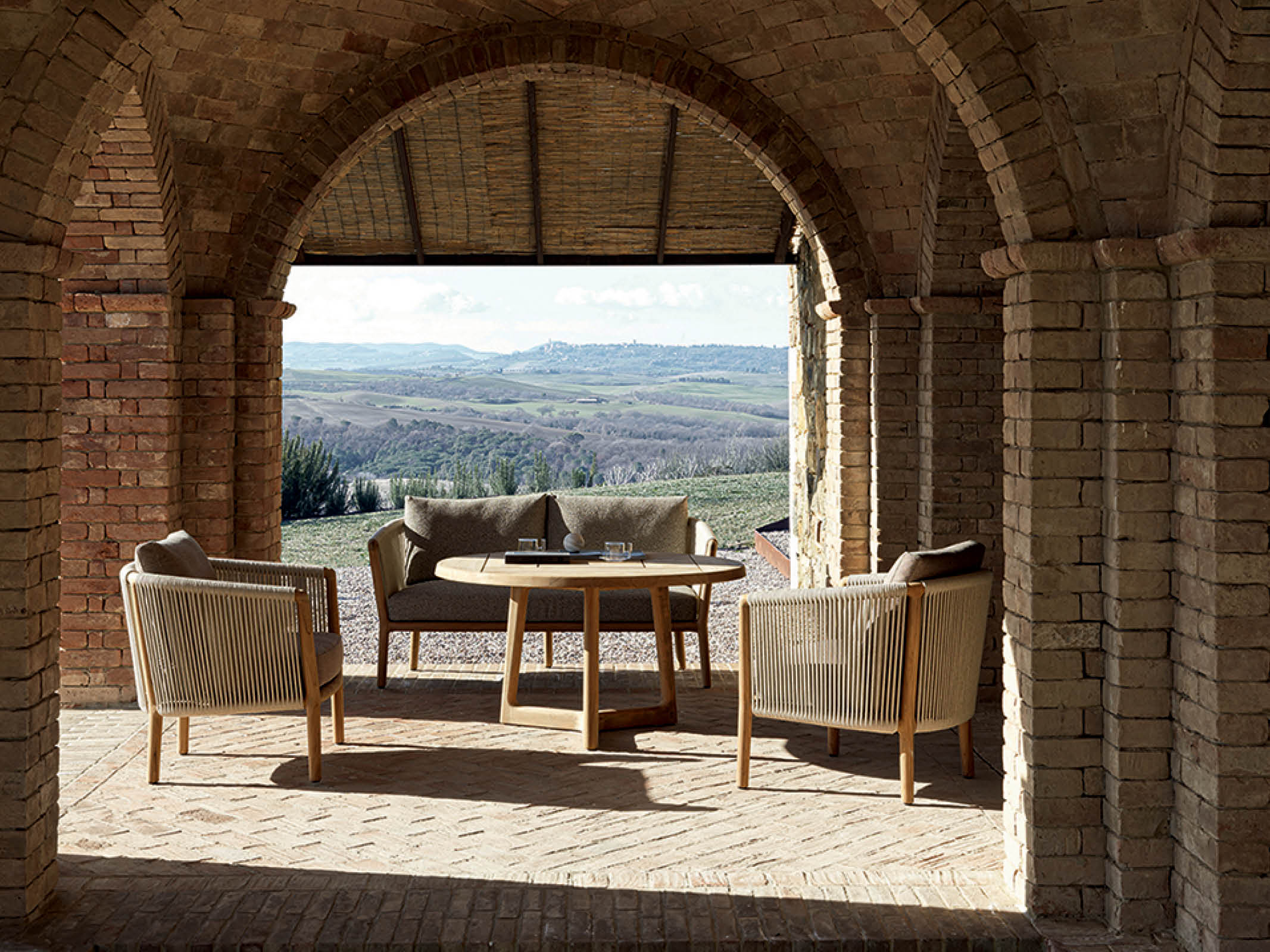 Boboli Chair - Modern Comfortable Home & Office Seating for Living Room, Bedroom, and Workspace